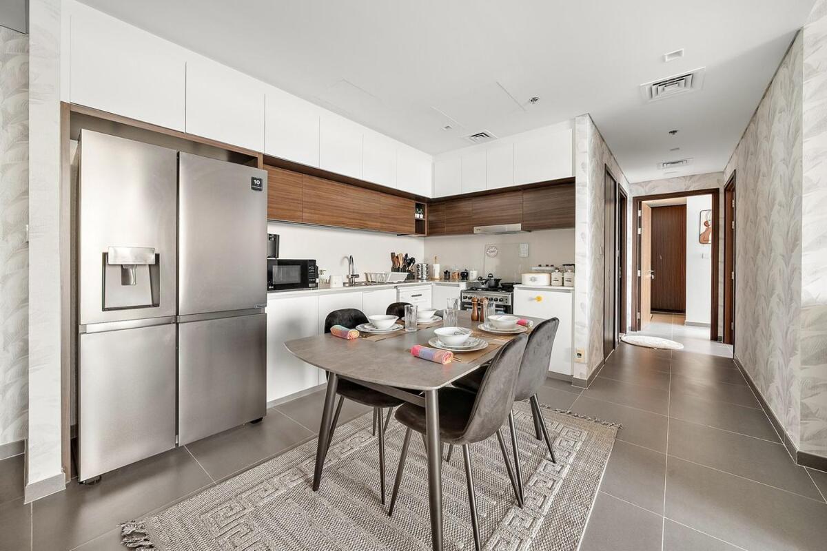 First Class 2br Mesmerizing Creekfront Views