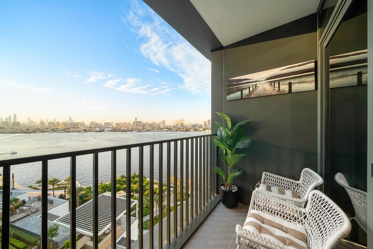 First Class 2br Mesmerizing Creekfront Views Dubai