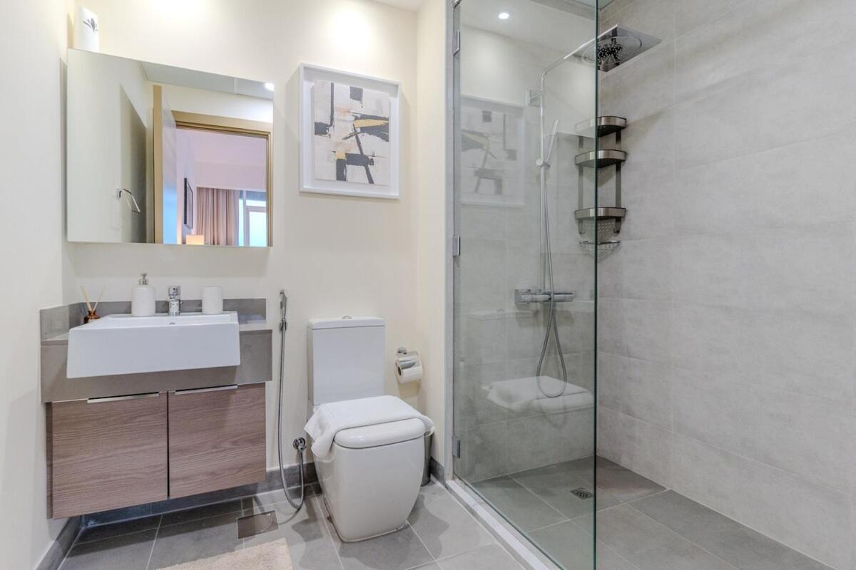 Apartment Spacious L Opened View L Fits 4 *