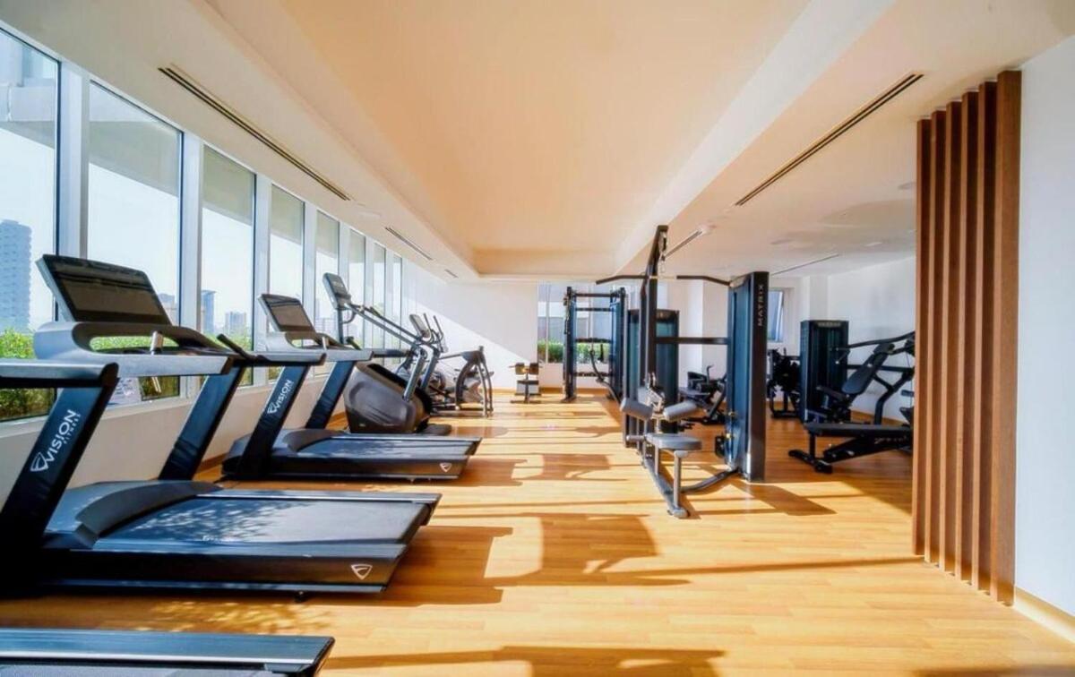 Apartment Spacious L Opened View L Fits 4 Dubai