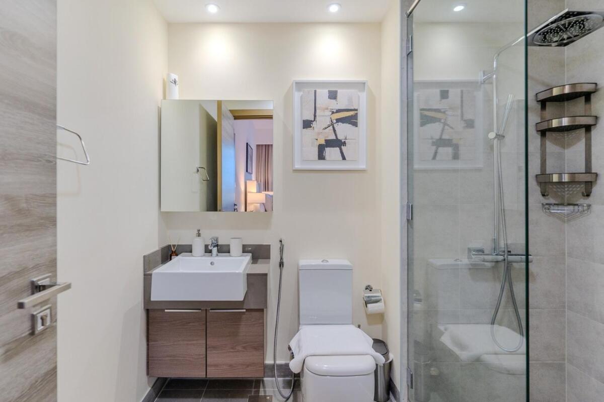 Spacious L Opened View L Fits 4 Apartment Dubai