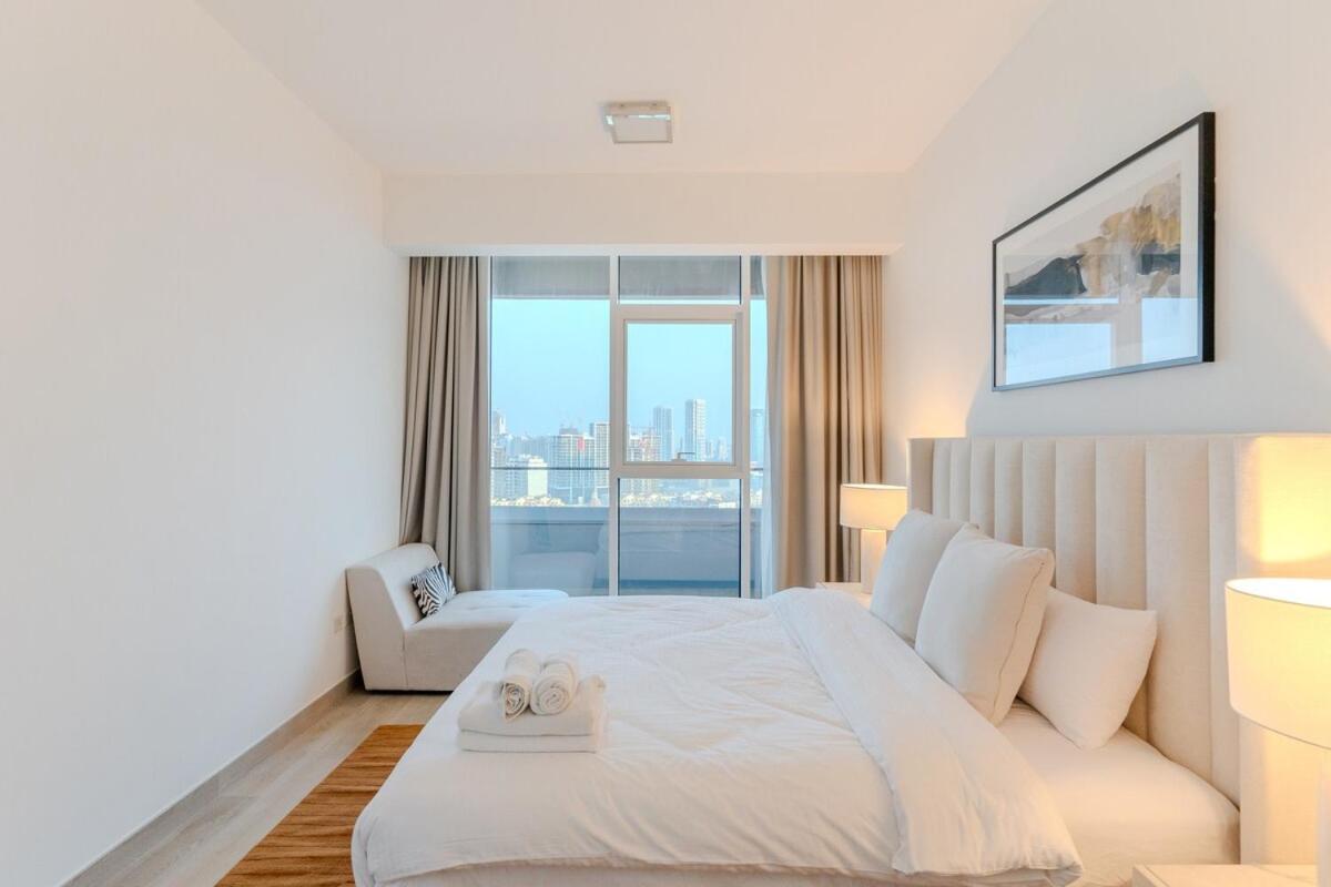 Apartment Spacious L Opened View L Fits 4