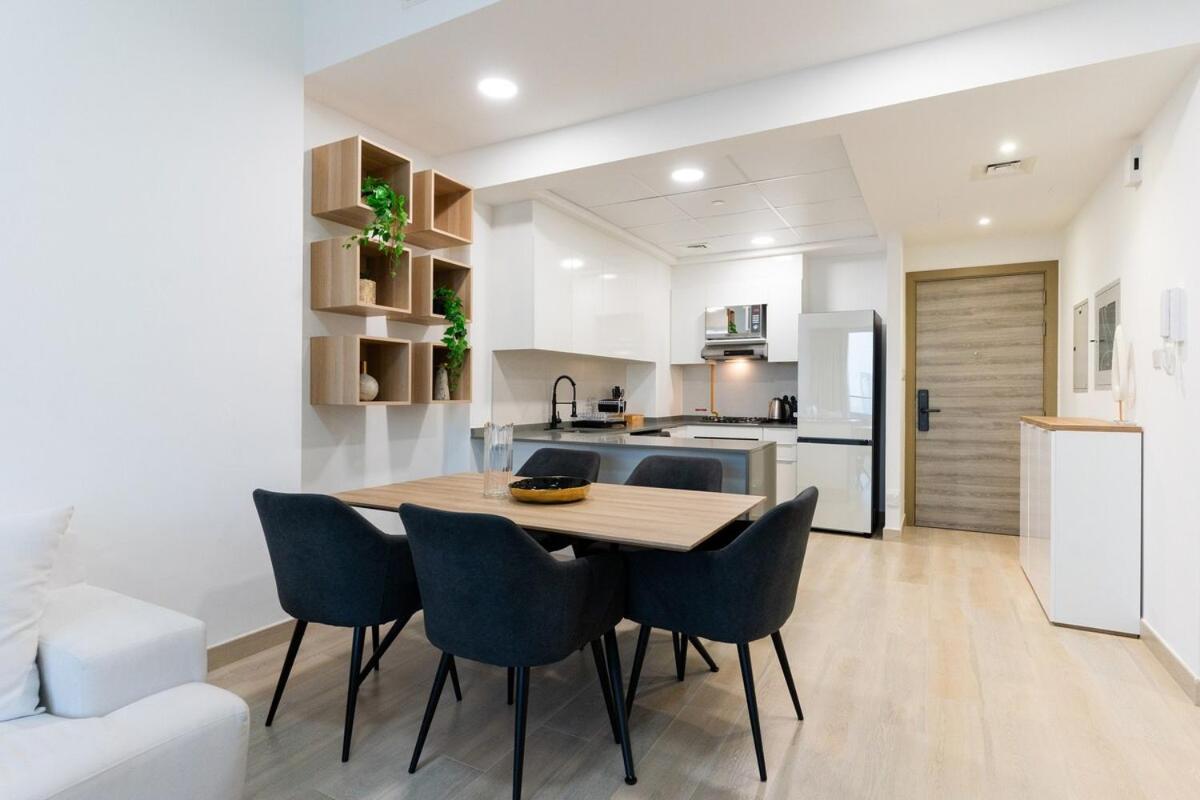Apartment Spacious L Opened View L Fits 4