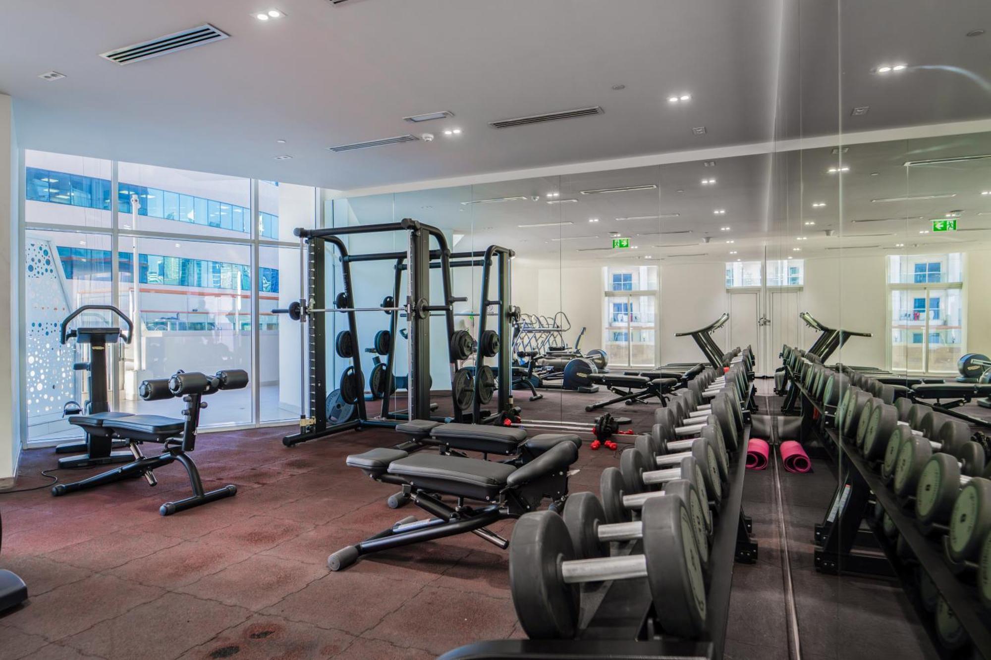Luxurious 1br With Canal & Burj Khalifa View!