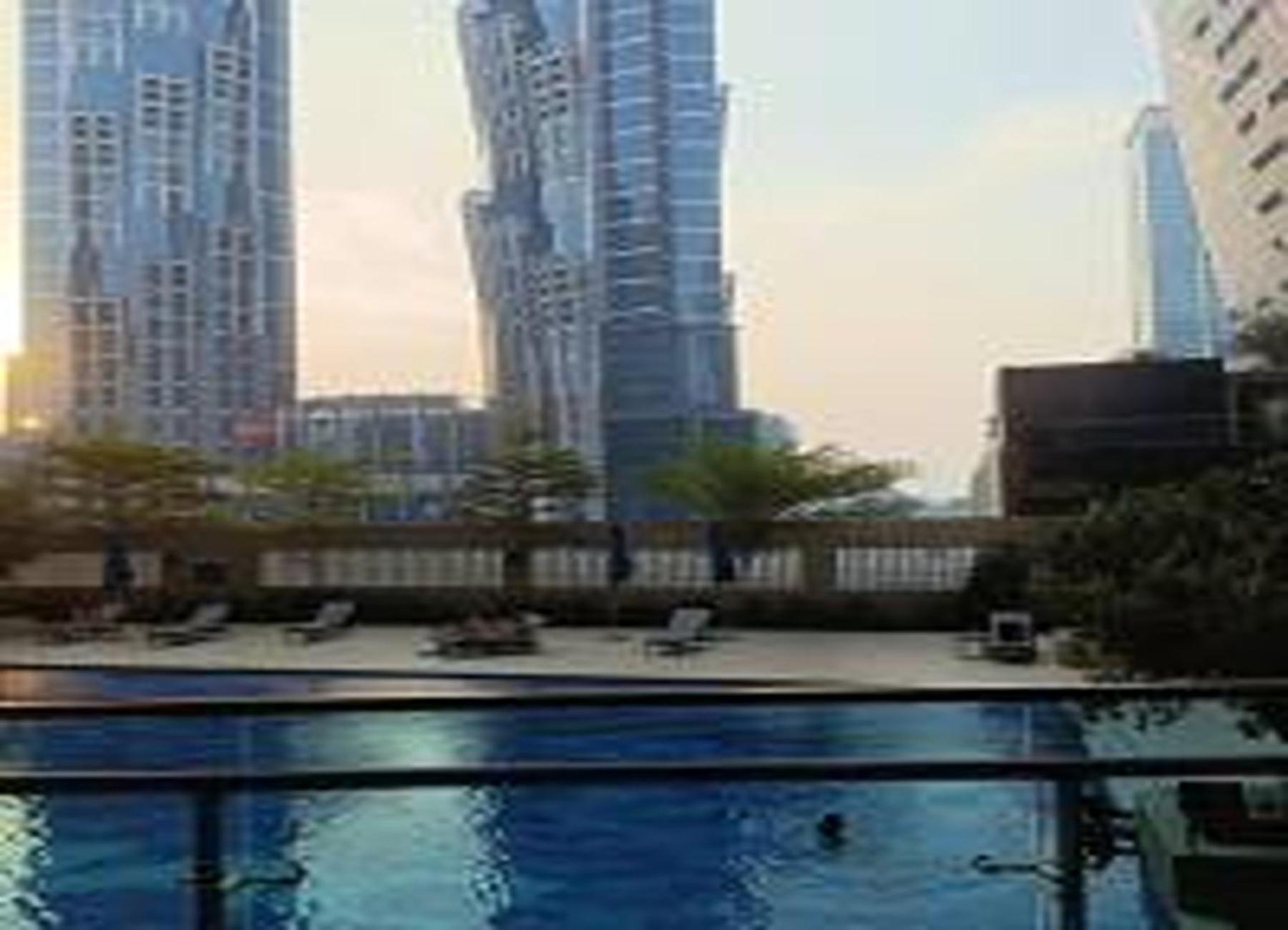 Apartment Brown Stone - Pool & City View Merano Dubai