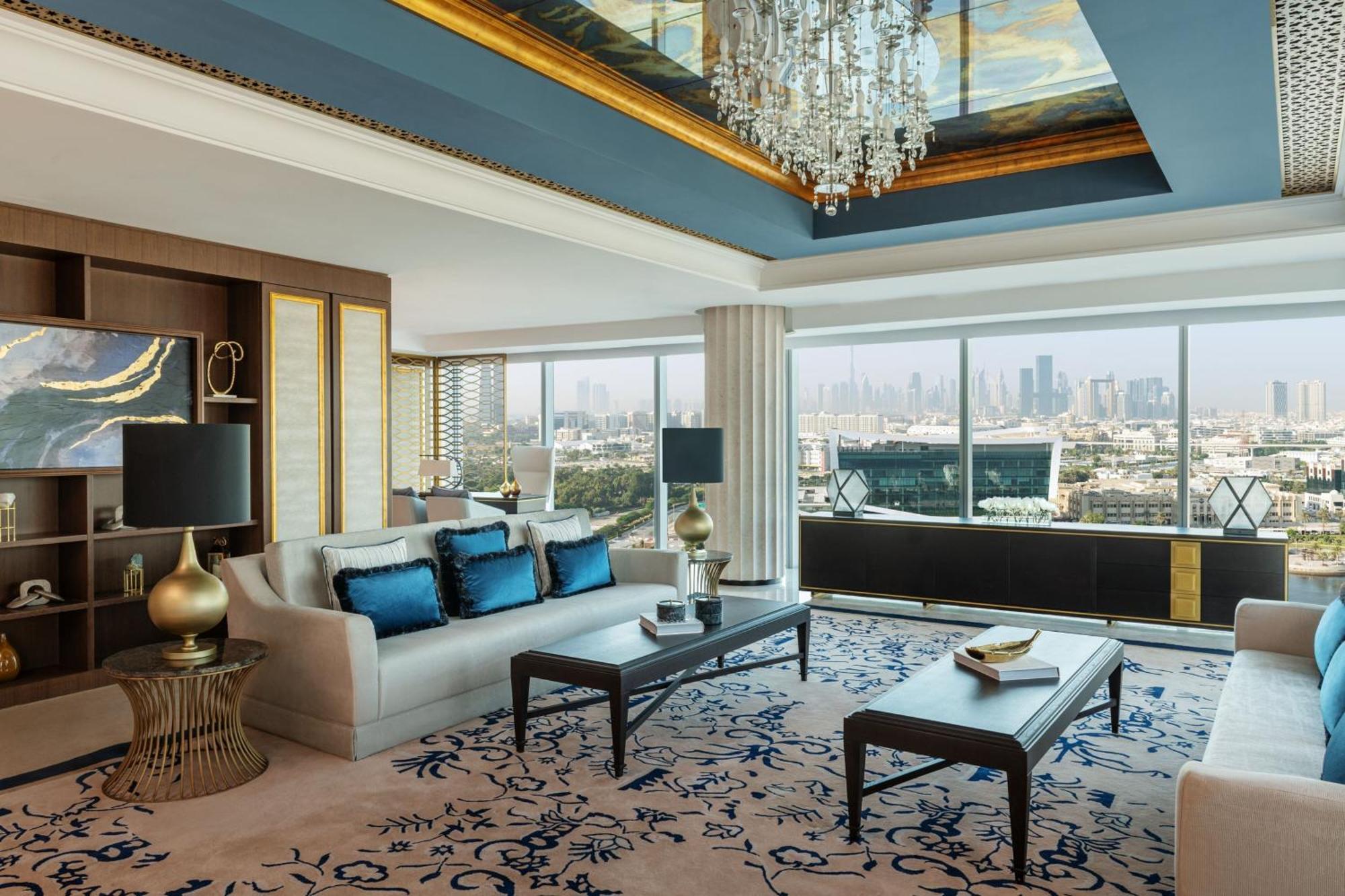 Marriott Marquis Hotel 5*