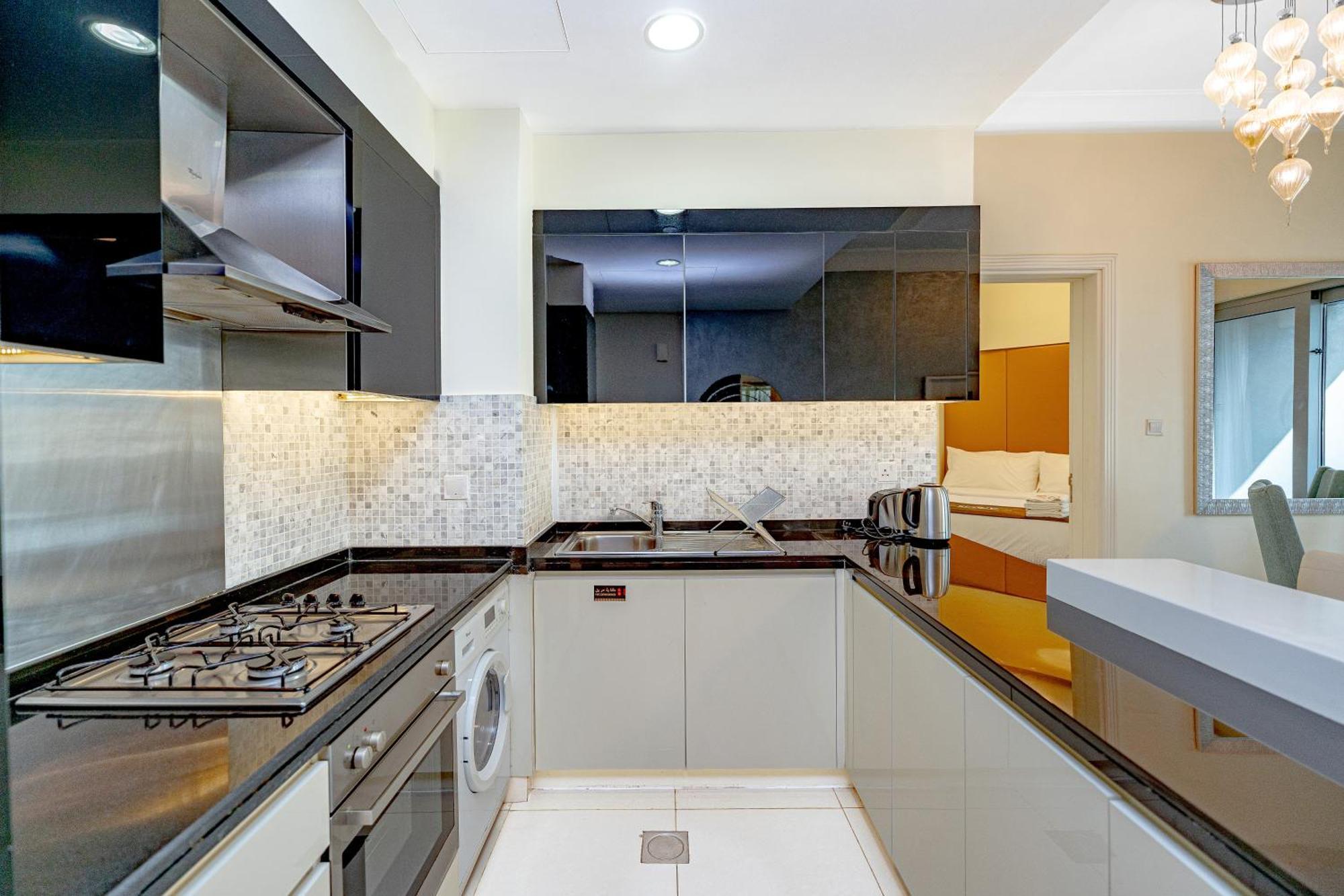 Escape24 - Vogue 1br Near Burj Khalifa And Mall Downtown *