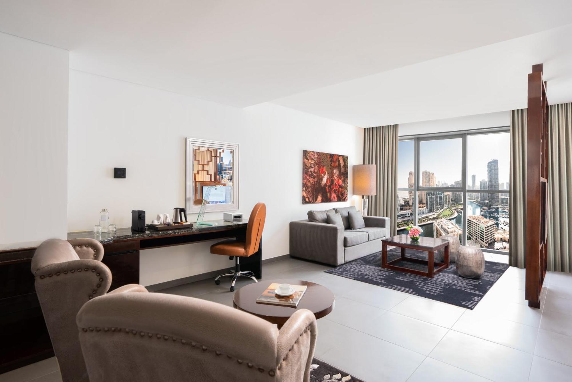The First Collection Marina Hotel