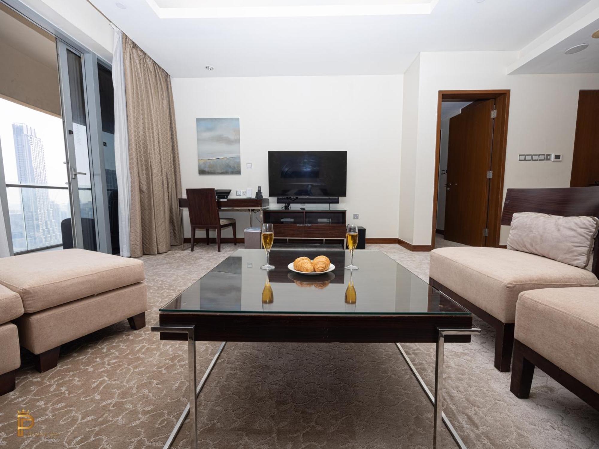 Apartment Paradise View The Mall Residences