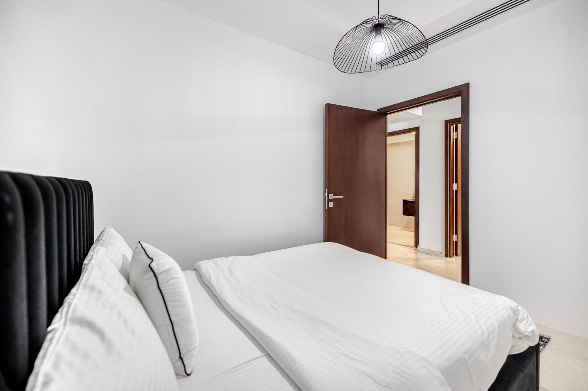 2br Bay Square B13, View Apartment Dubai