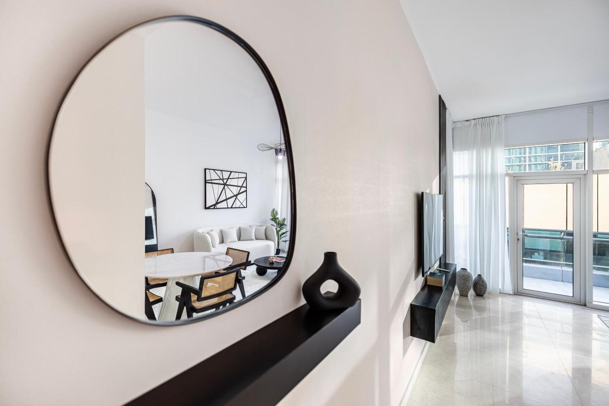 2br Bay Square B13, View Apartment *