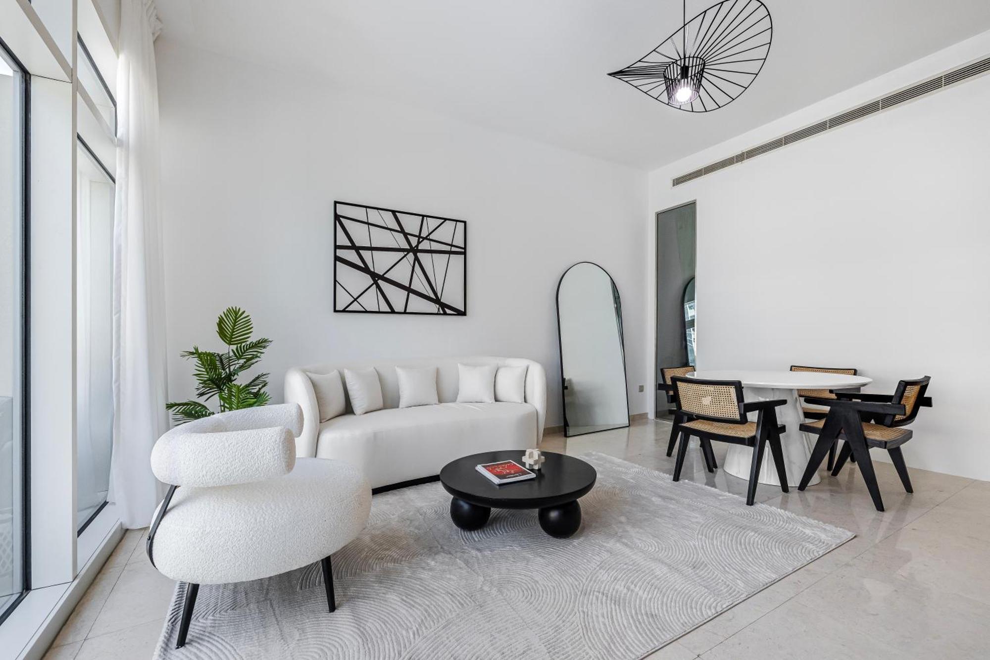 2br Bay Square B13, View * Dubai