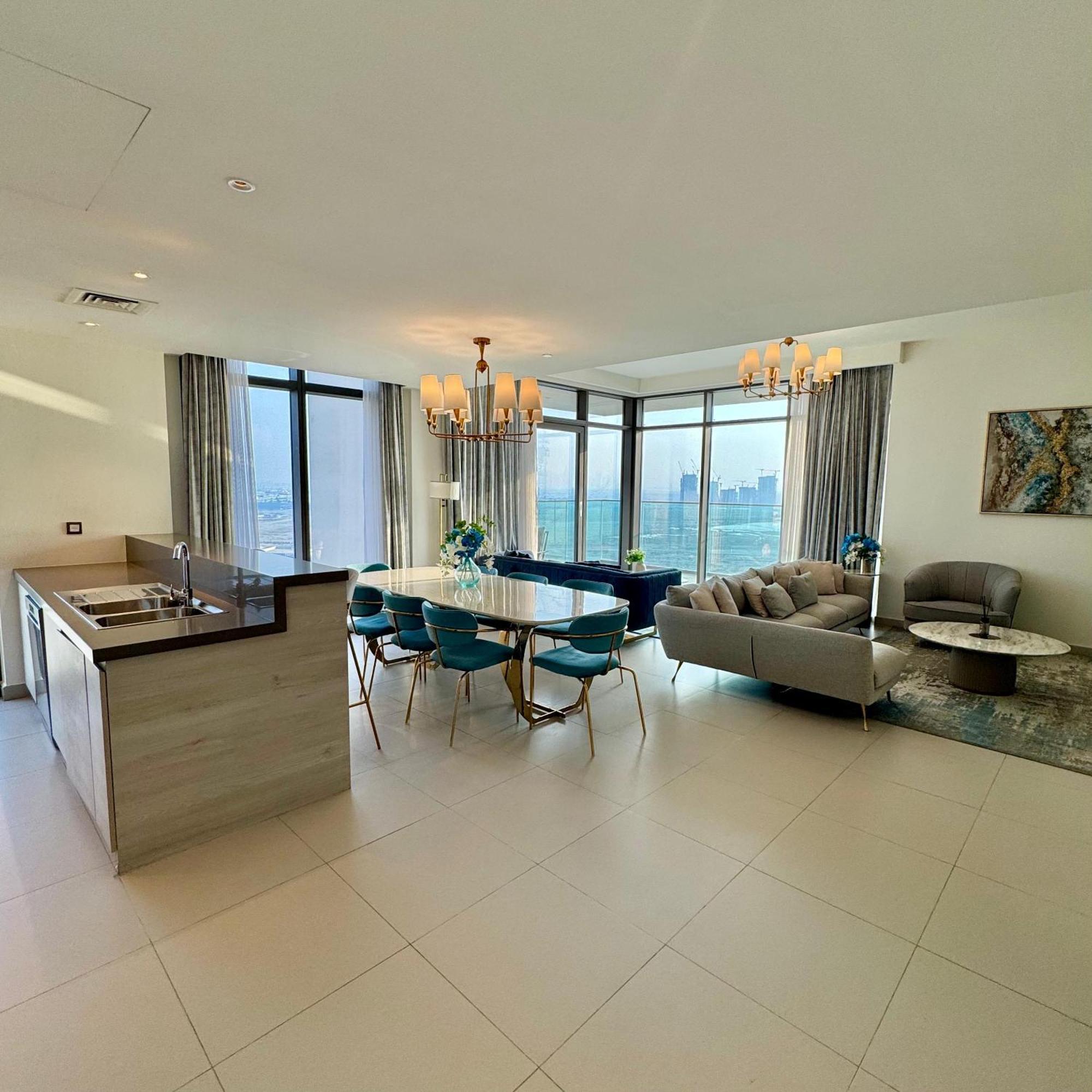 The Cove Creek Harbour * Dubai