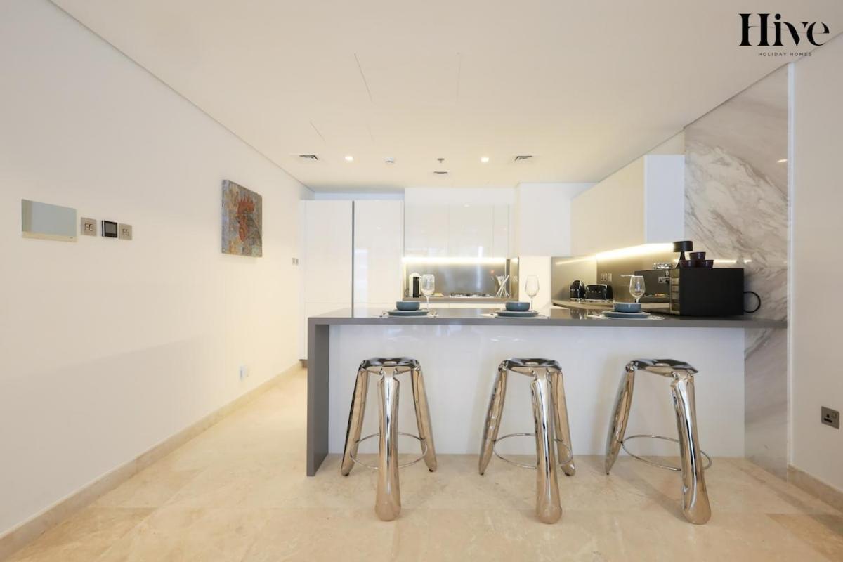 Luxury 3 Bedroom Townhouse In Business Bay Holiday home *