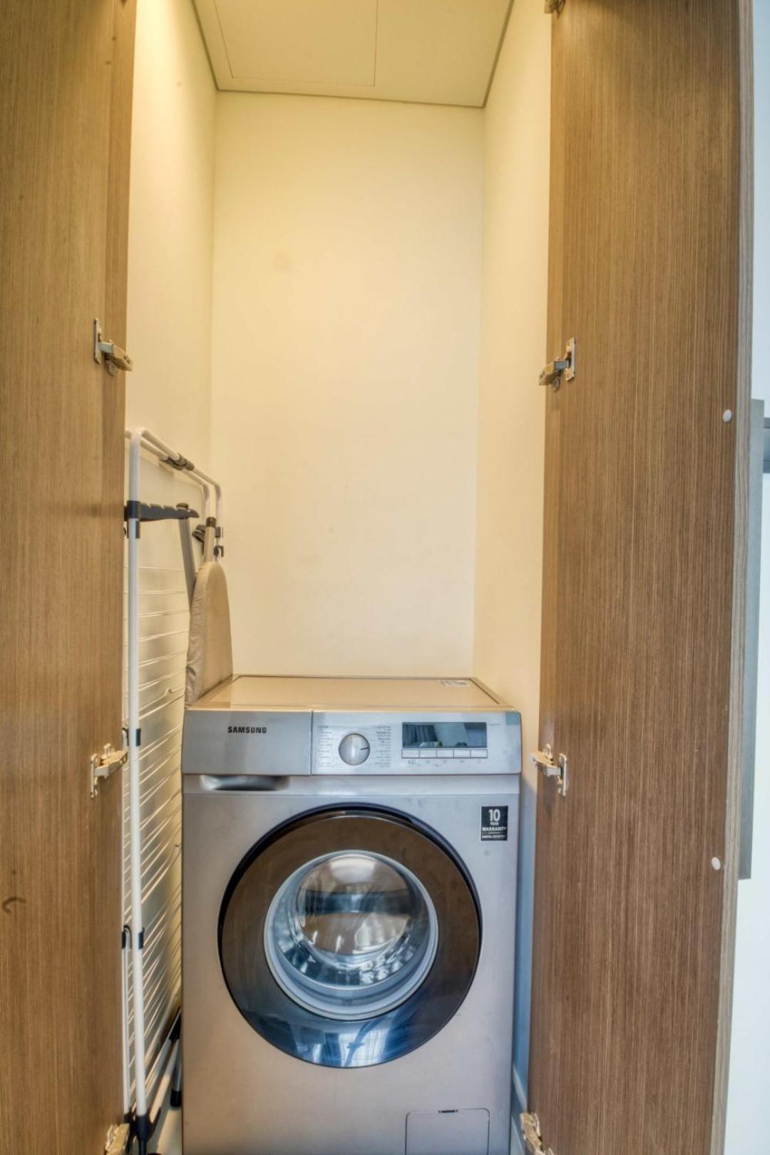 Apartment Your 30th-floor Haven Awaits