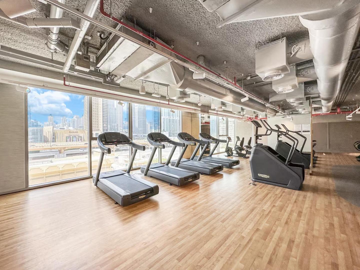 Burj Khalifa Lifestyle Boost! Fabulous 4bed Open View Corner Mall Access Apartment *