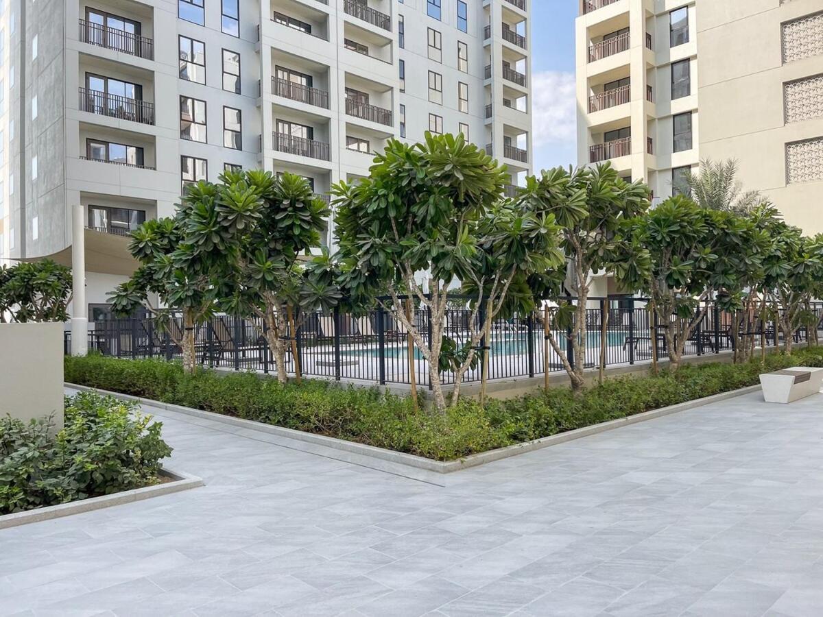 Elegant 4-bedroom Perfect For Families In Creek Harbour Apartment Dubai