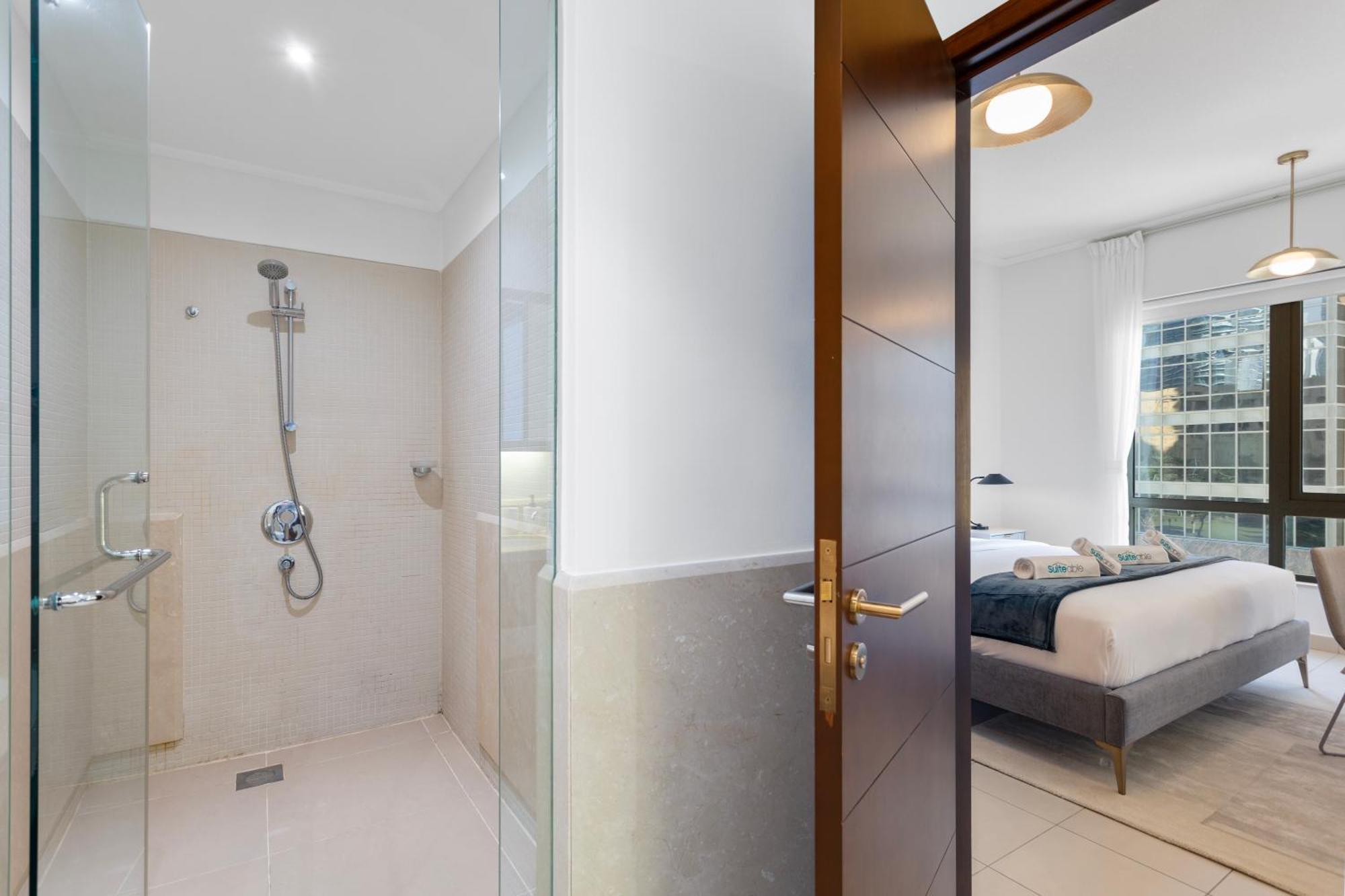 Exquisite Centrally Located 1br In Downtown * Dubai