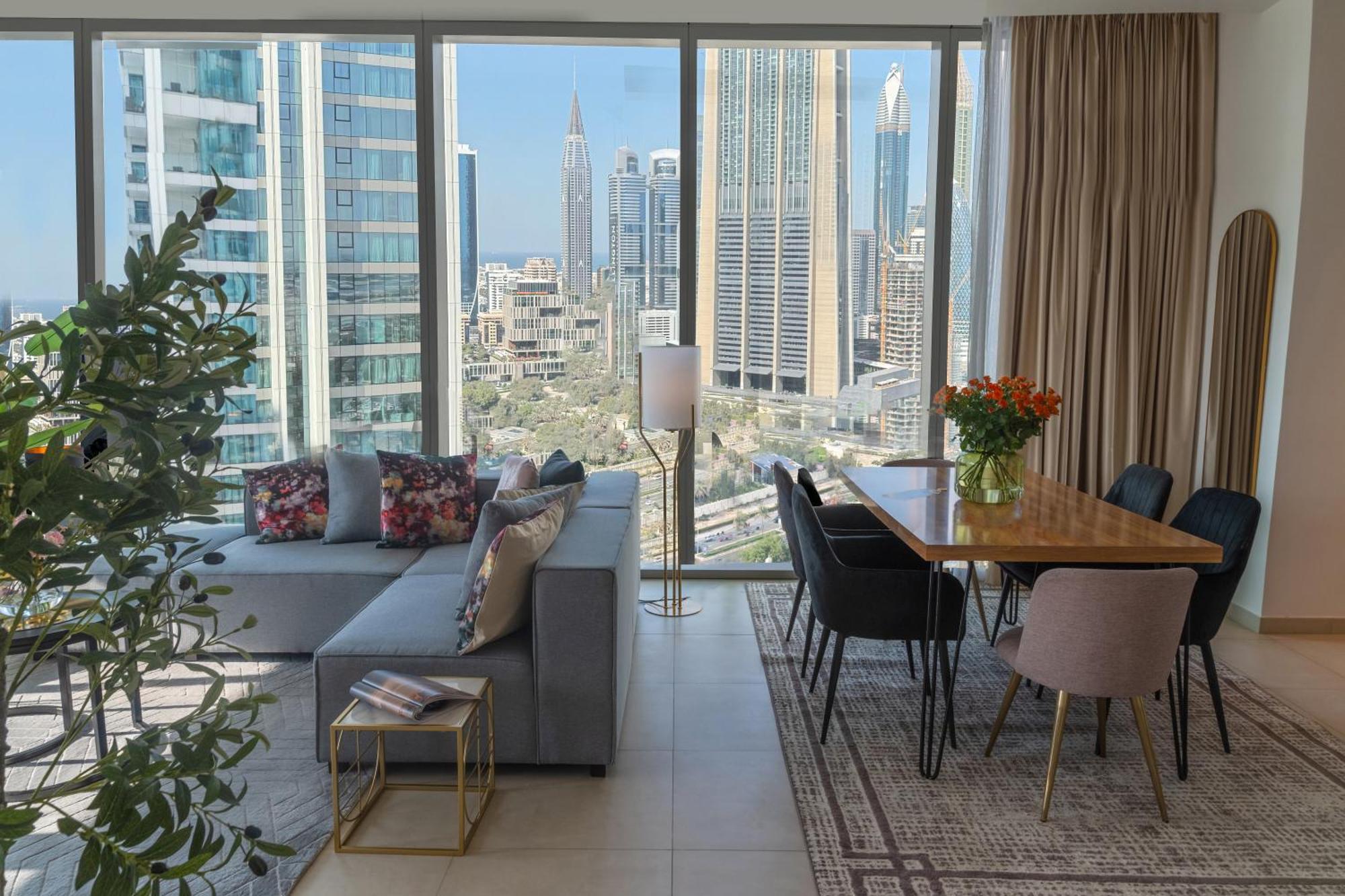 Burj Khalifa Lifestyle Boost! Fabulous 4bed Open View Corner Mall Access Dubai