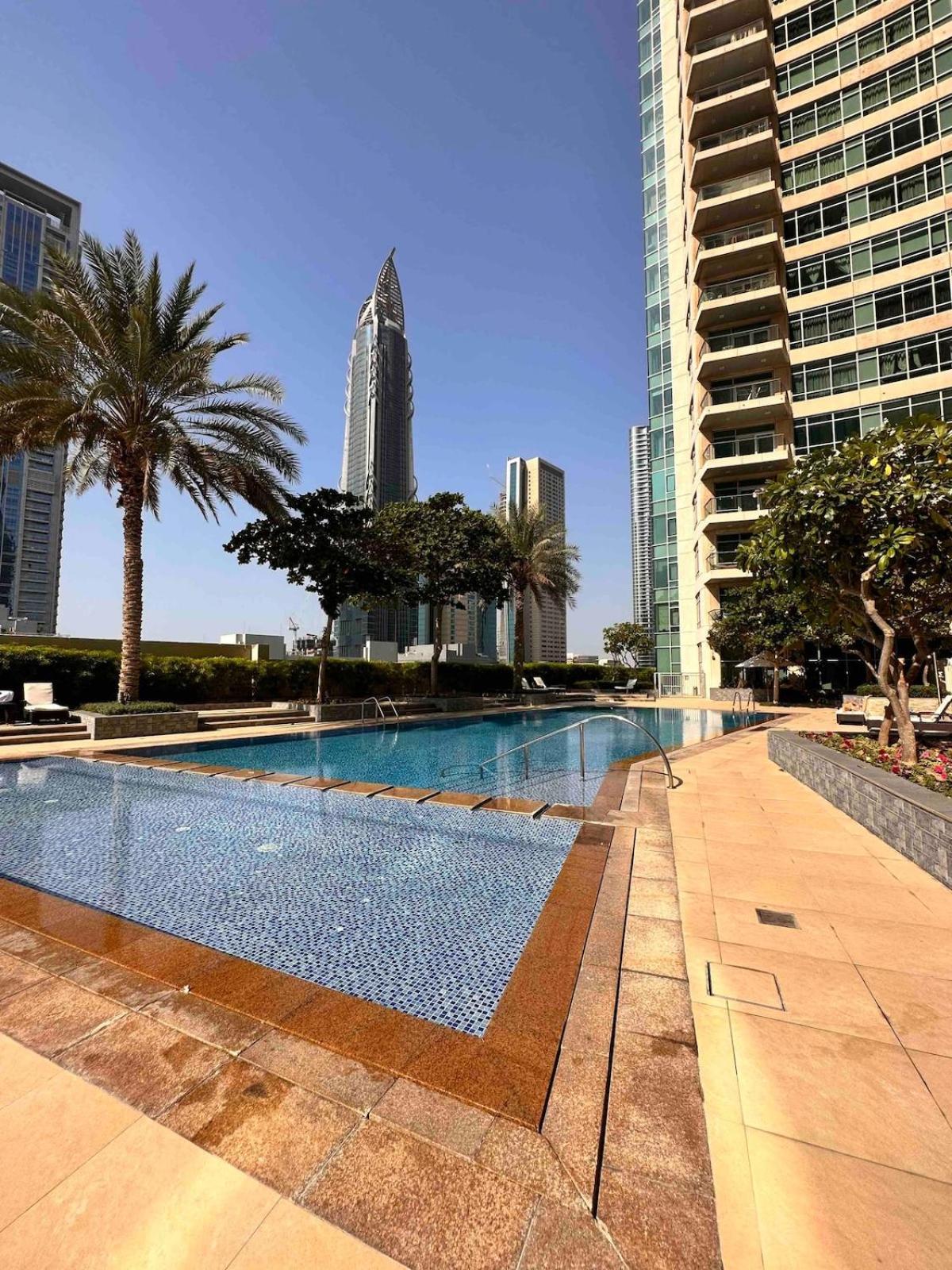 Bright And Spacious Flat Downtown Burj Khalifa * Dubai
