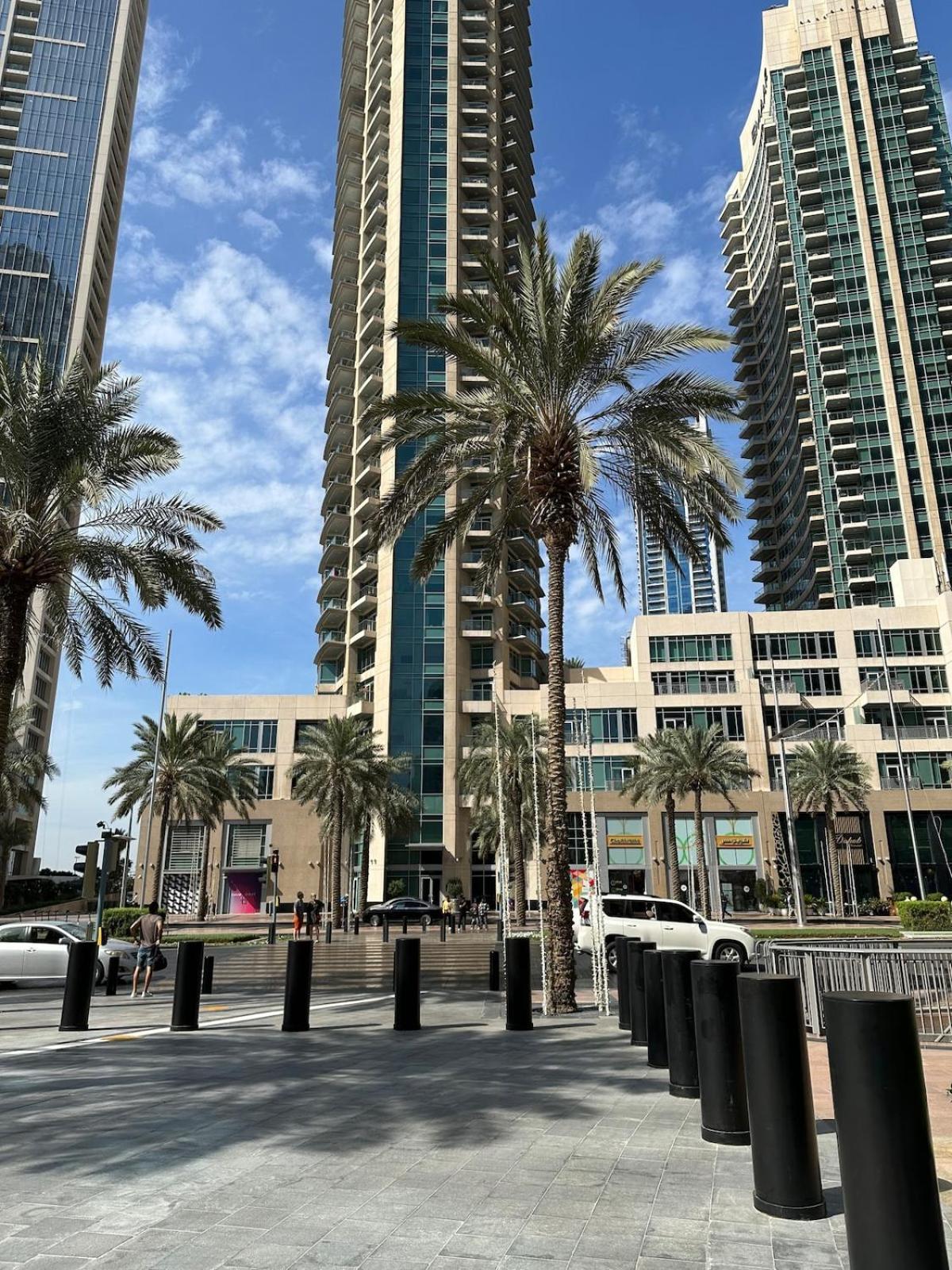 Apartment Bright And Spacious Flat Downtown Burj Khalifa Dubai