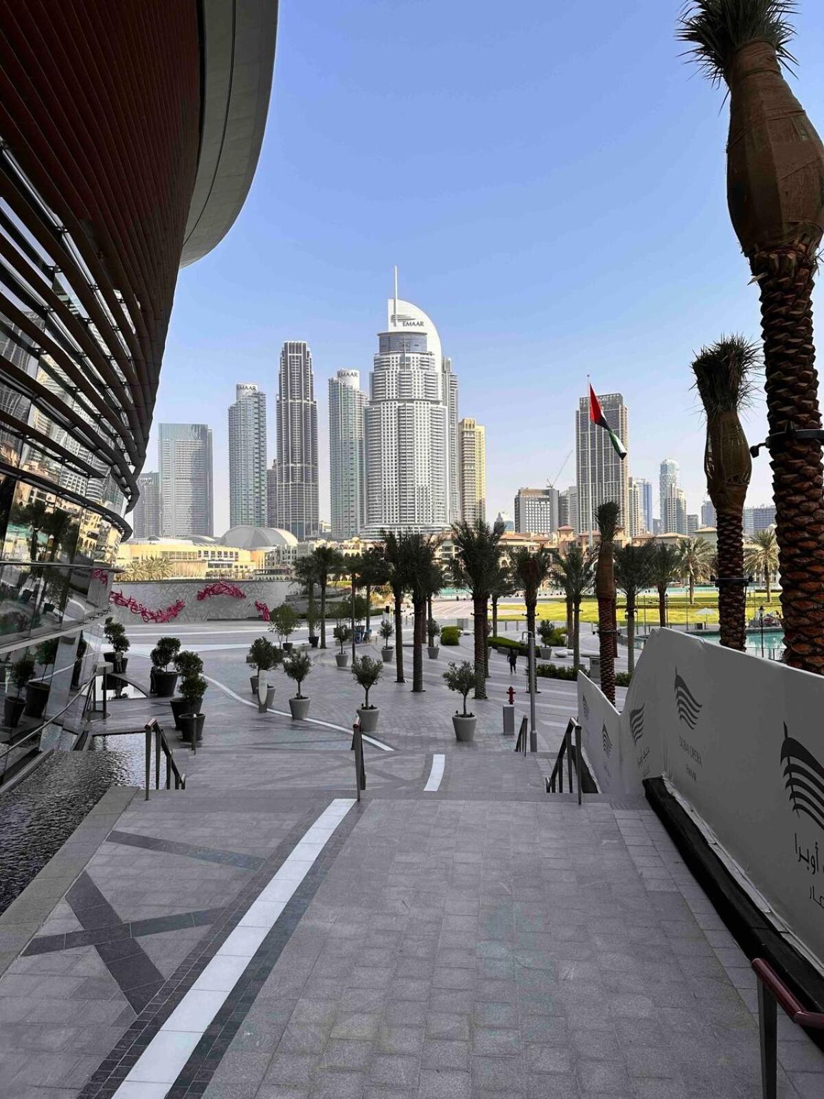Bright And Spacious Flat Downtown Burj Khalifa