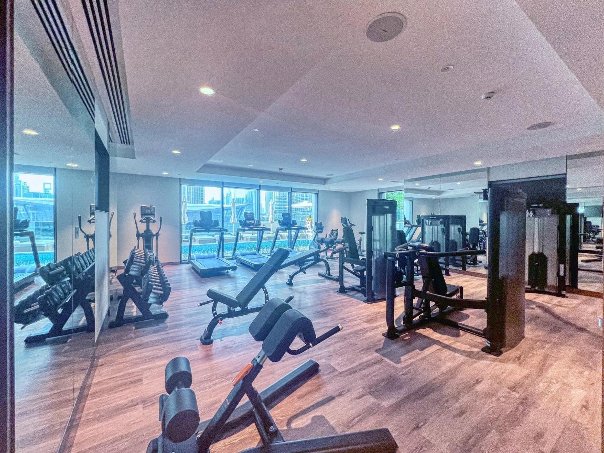 Apartment Your 30th-floor Haven Awaits *