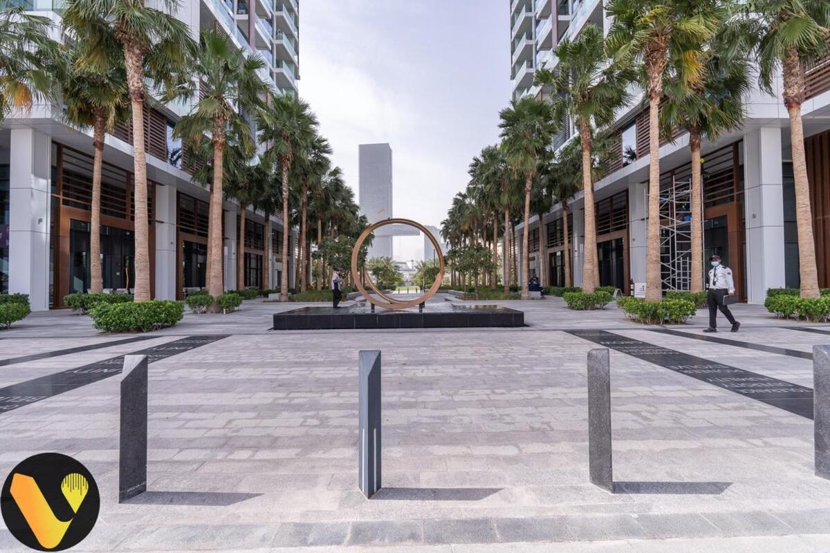 Vogue Al Wasl 1 East 17th Floor With Balcony View Of Zabeel Park And Frame, Walkable To Metro, Near Sheikh Zayed Road & World Trade Centre *
