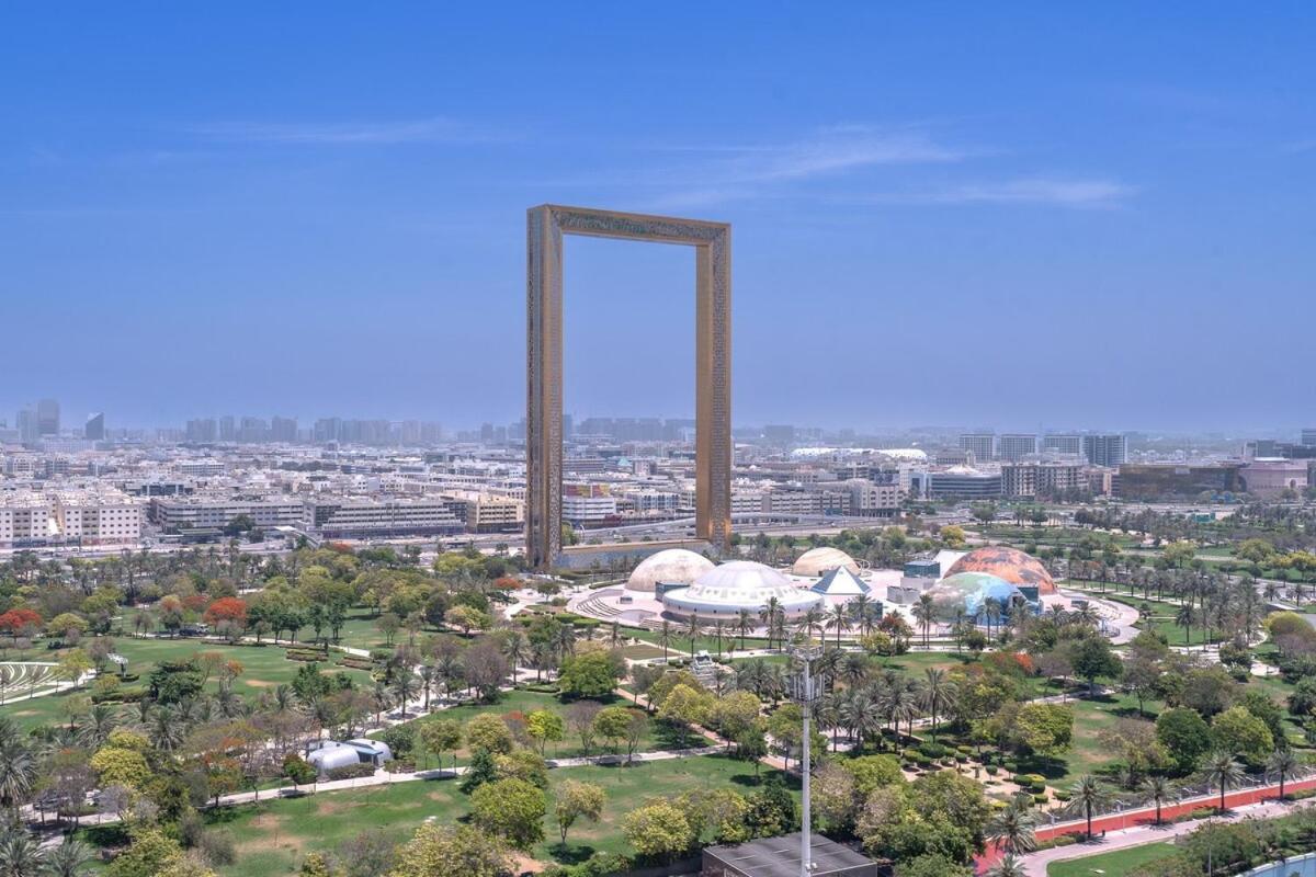 Vogue Al Wasl 1 East 17th Floor With Balcony View Of Zabeel Park And Frame, Walkable To Metro, Near Sheikh Zayed Road & World Trade Centre * Dubai