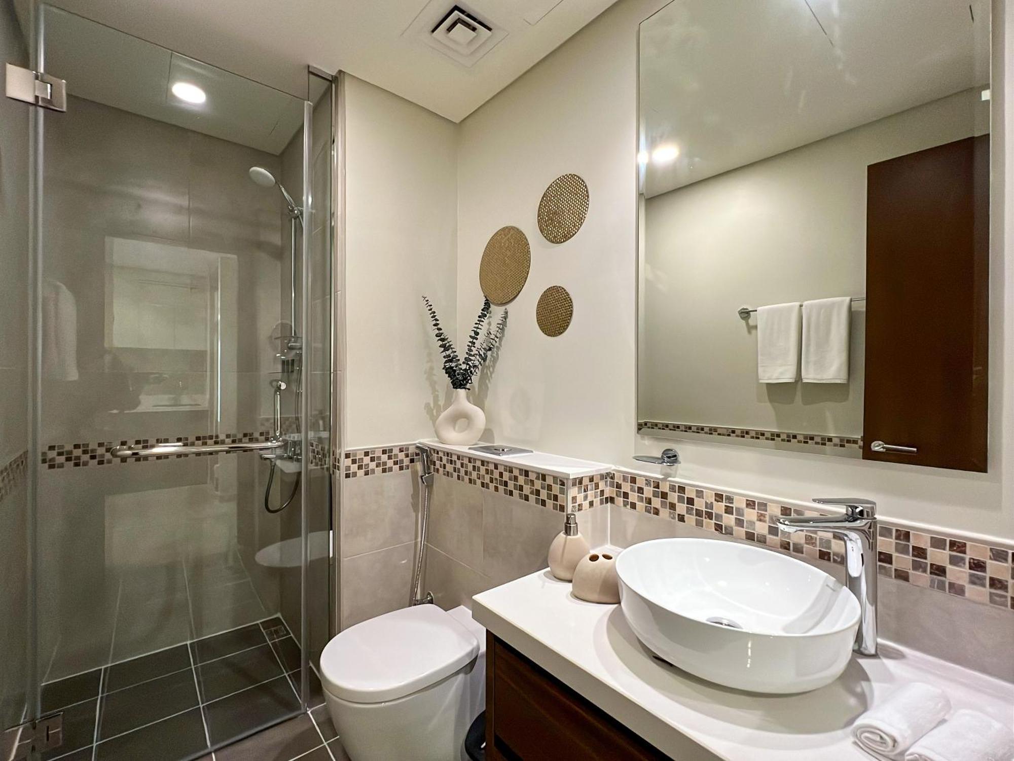 Keyrock Living - Premium 1br At Reva Apartment
