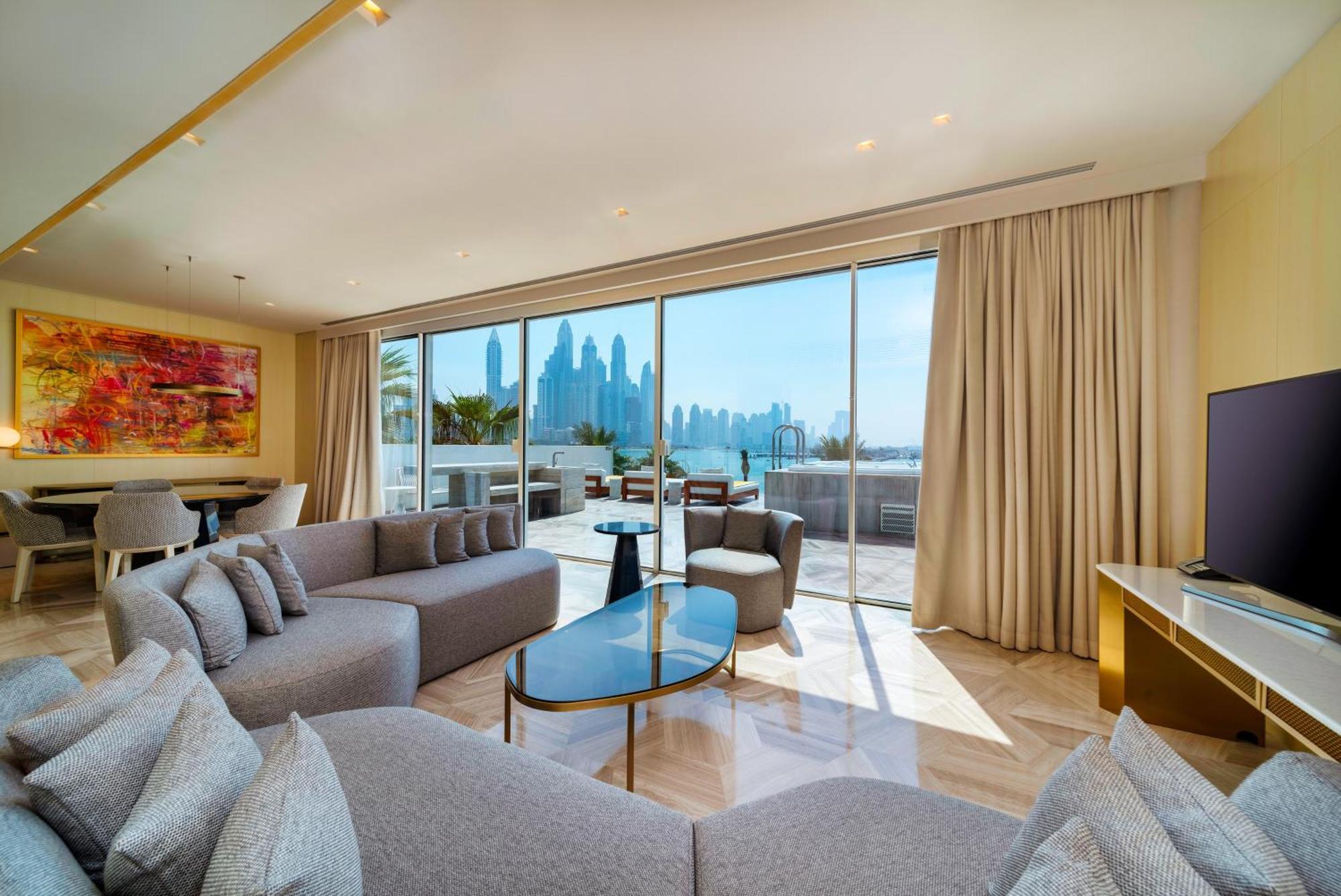 Resort Five Palm Jumeirah 5*