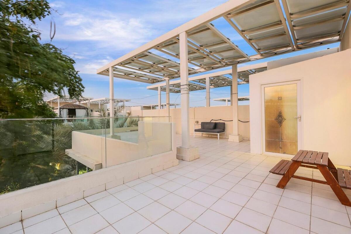 Villa First Class The Epitome Of Luxury Dubai