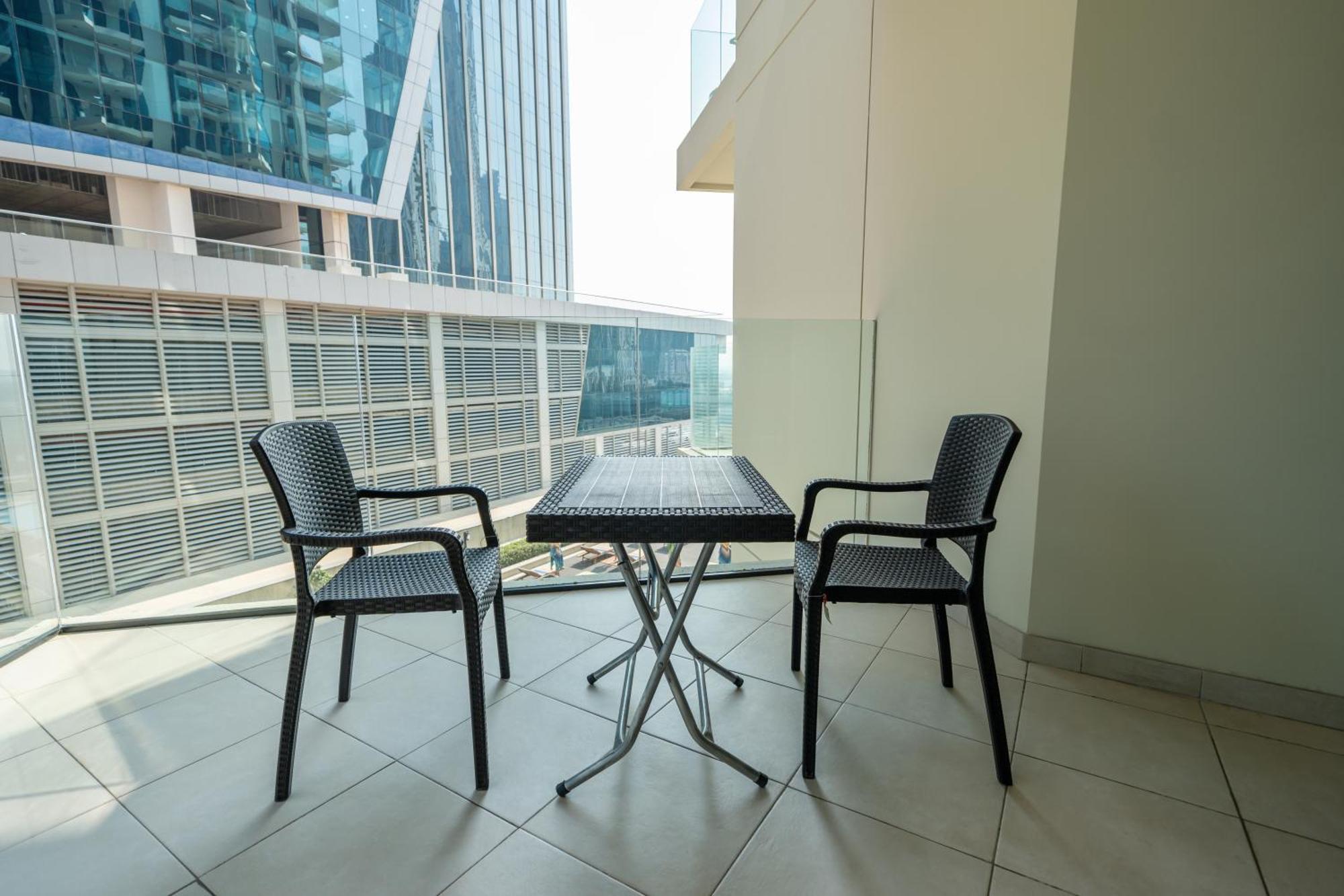 Exquisite 1-bedroom Fully Furnished At Missoni Apartment *