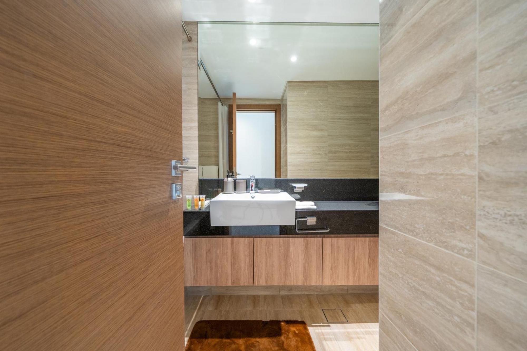 Sleek And Stylish 1-br Missoni Fully Furnished *