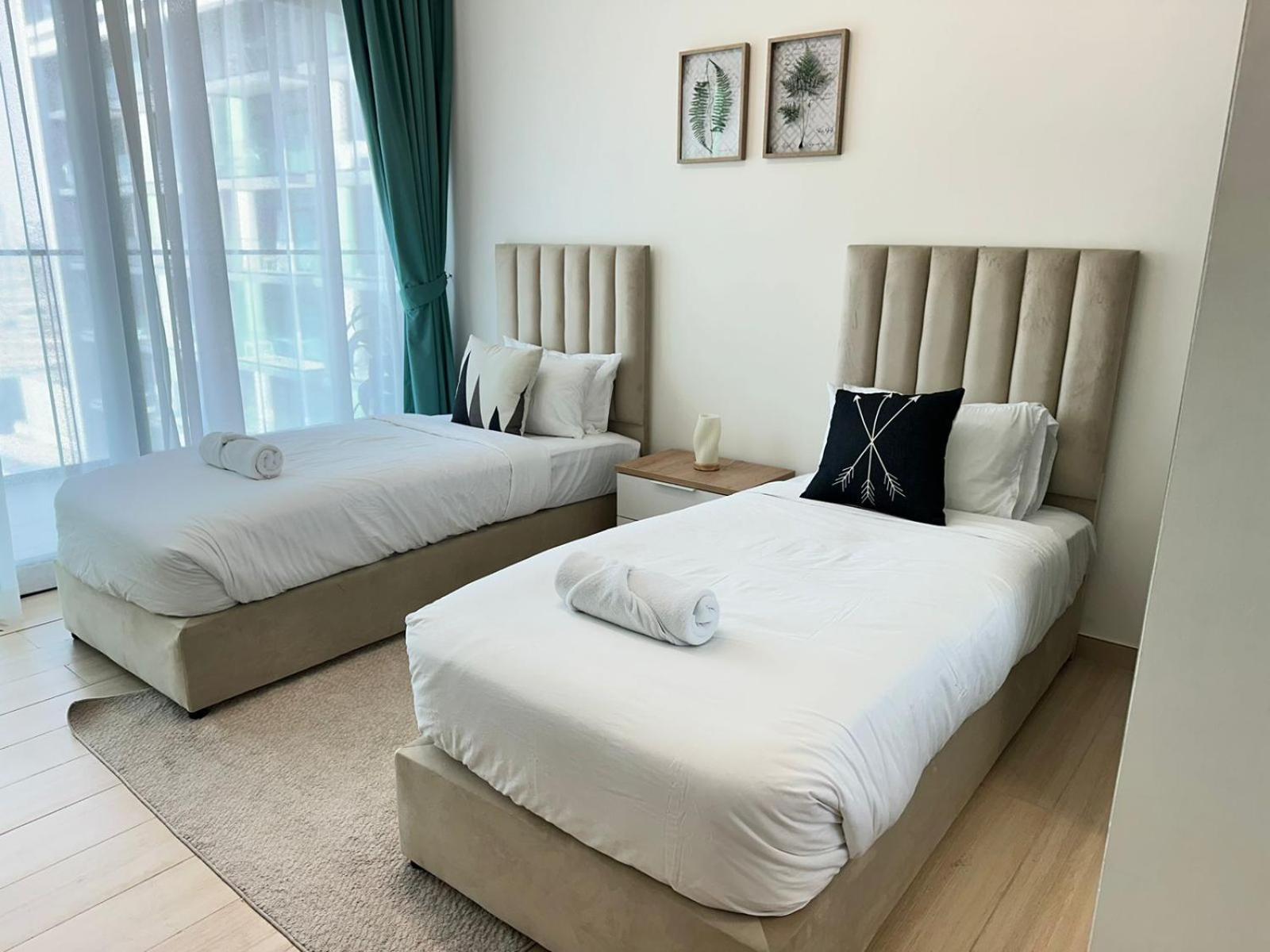 Brand New 2-bedroom With Balcony * Dubai