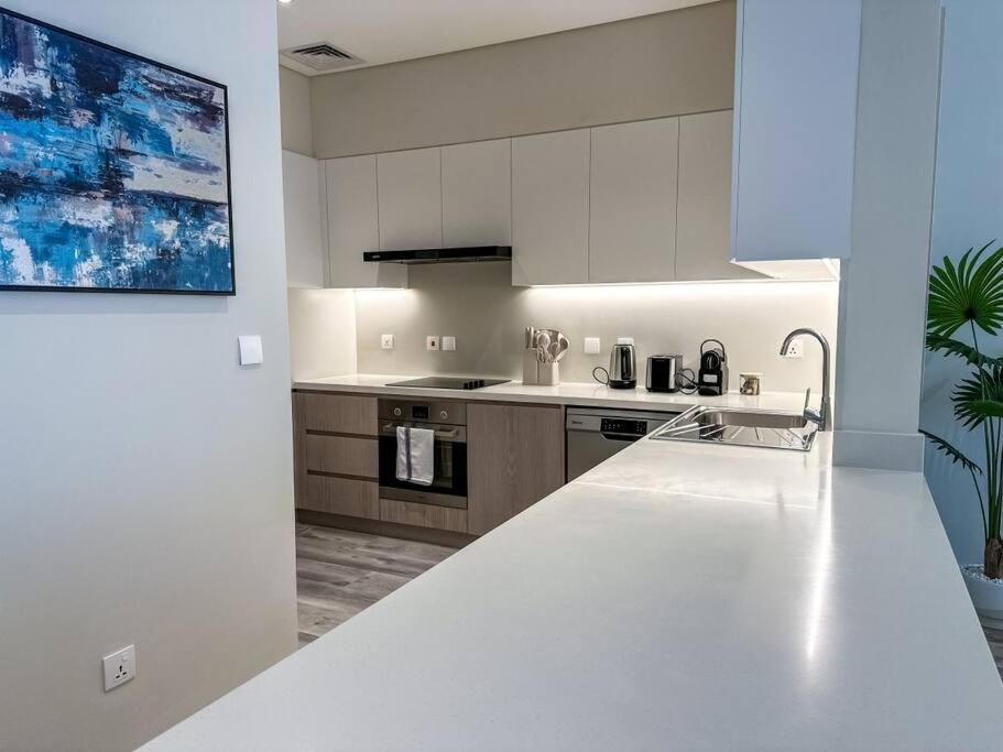 Fantastic Flat In Tiararesidence Apartment Dubai