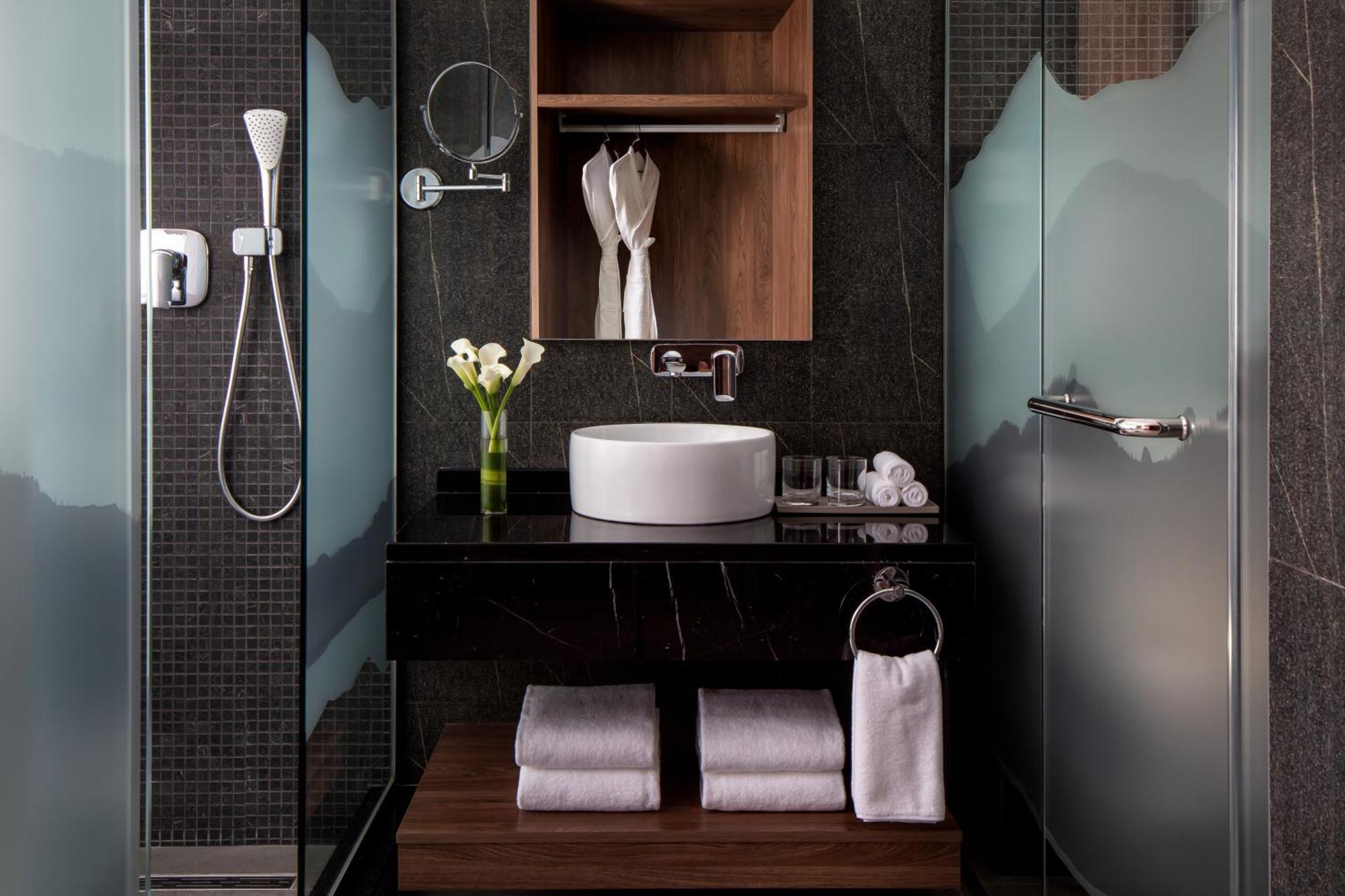 Hotel Sky Bay Business Bay 4*