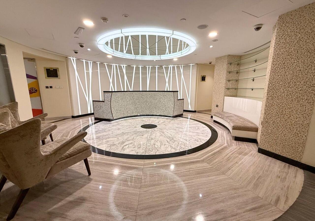 Capital Bay Tower B Comfort Apartment Dubai