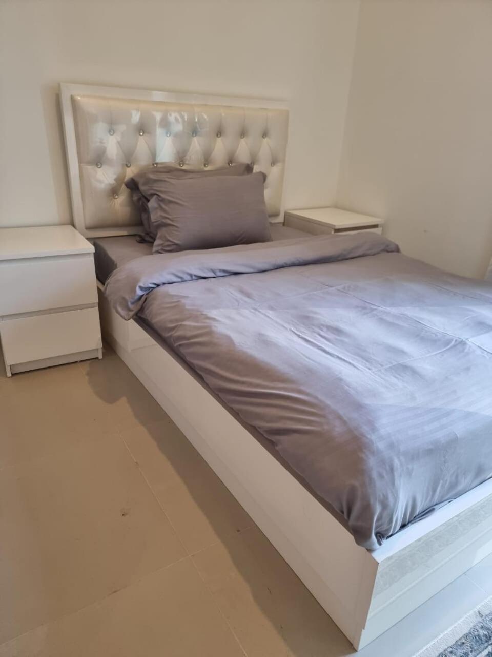 Apartment Luxury 2 Bedroom Act 1
