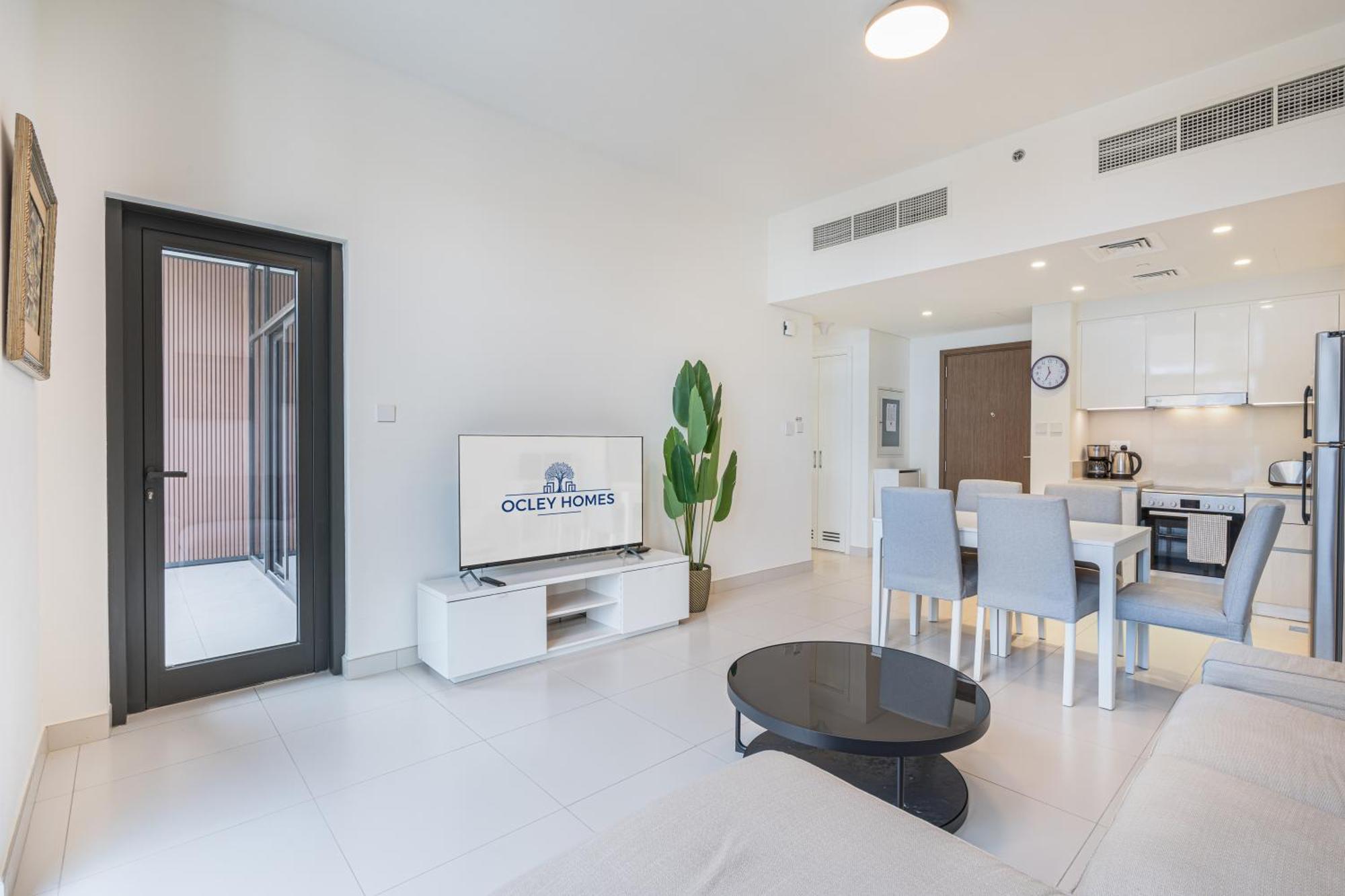 Premium In Park Point Near Hills Mall *