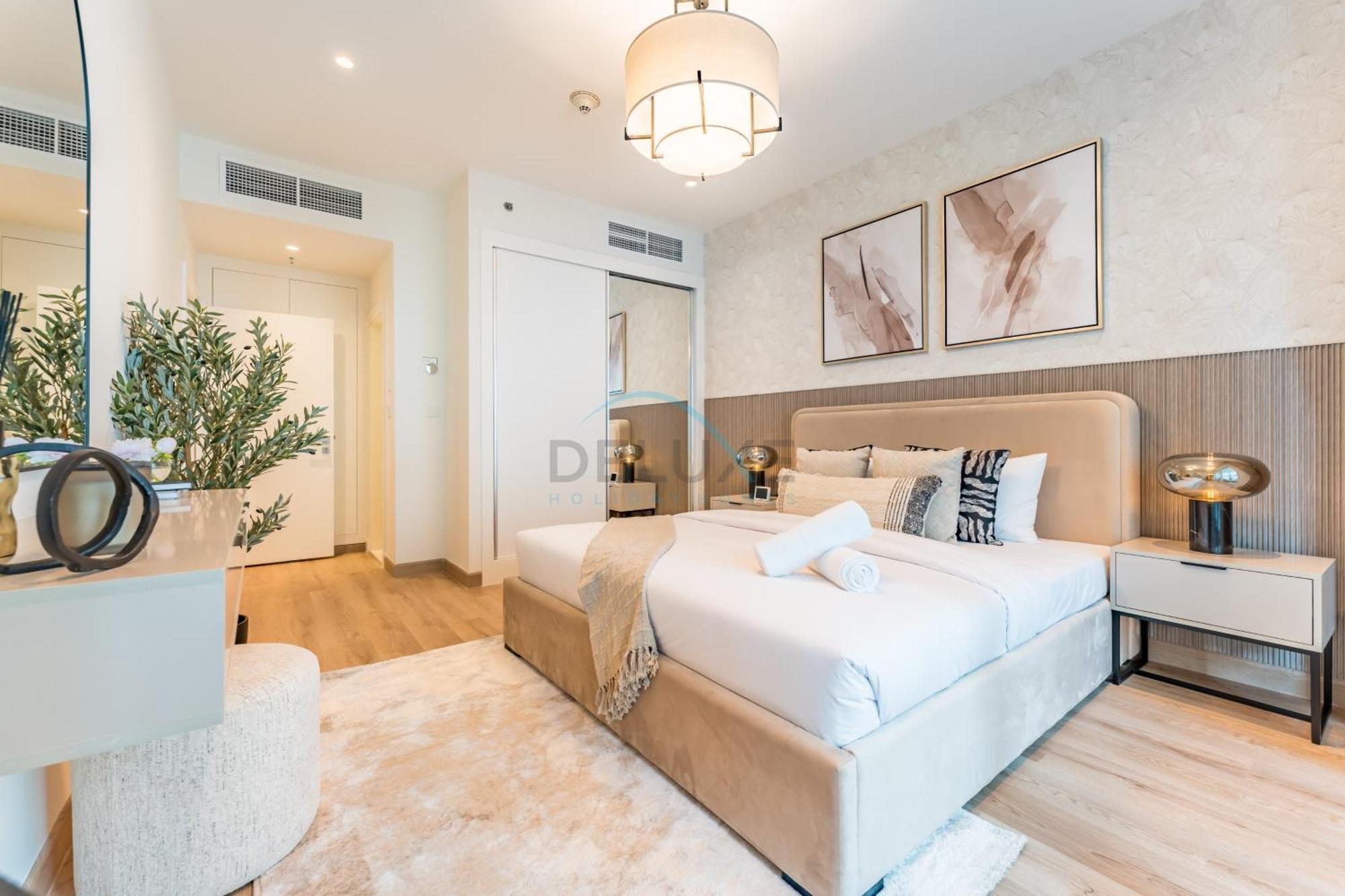 Renovated Unit With Skyscraper Views, Close To Jbr Beach, Elite Residence, Marina By Deluxe Homes * Dubai