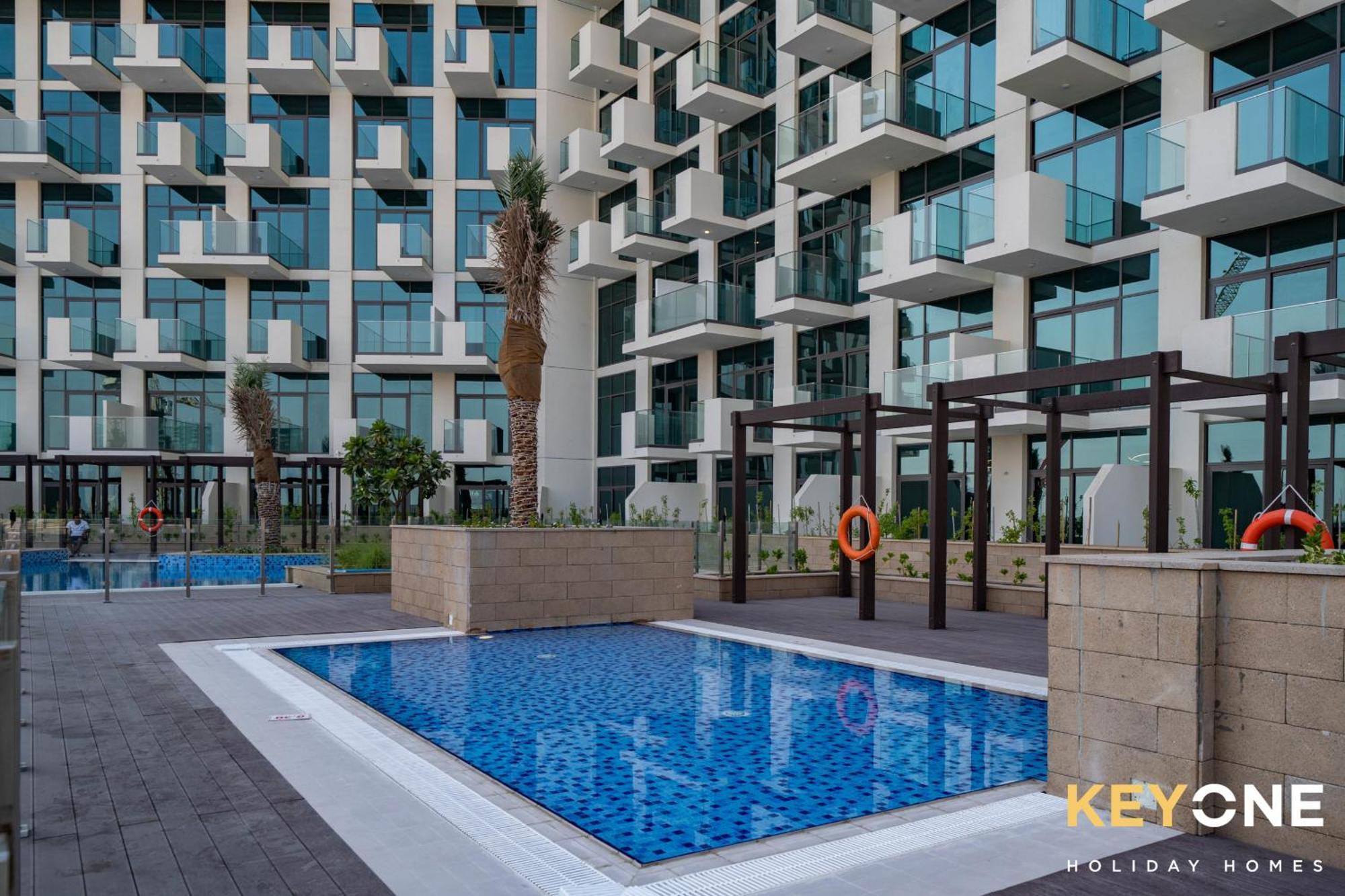 Farhad Exclusive Studio Suite * Dubai