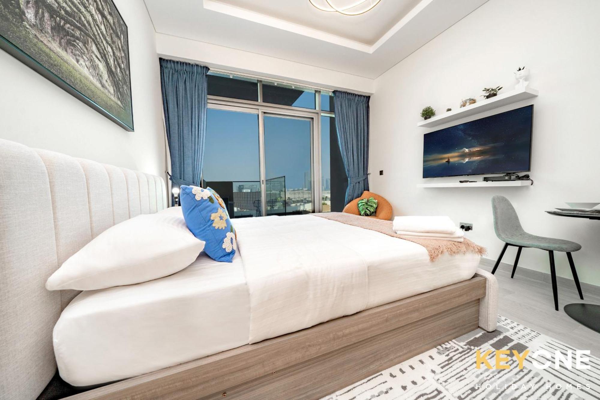 Farhad Exclusive Studio Suite