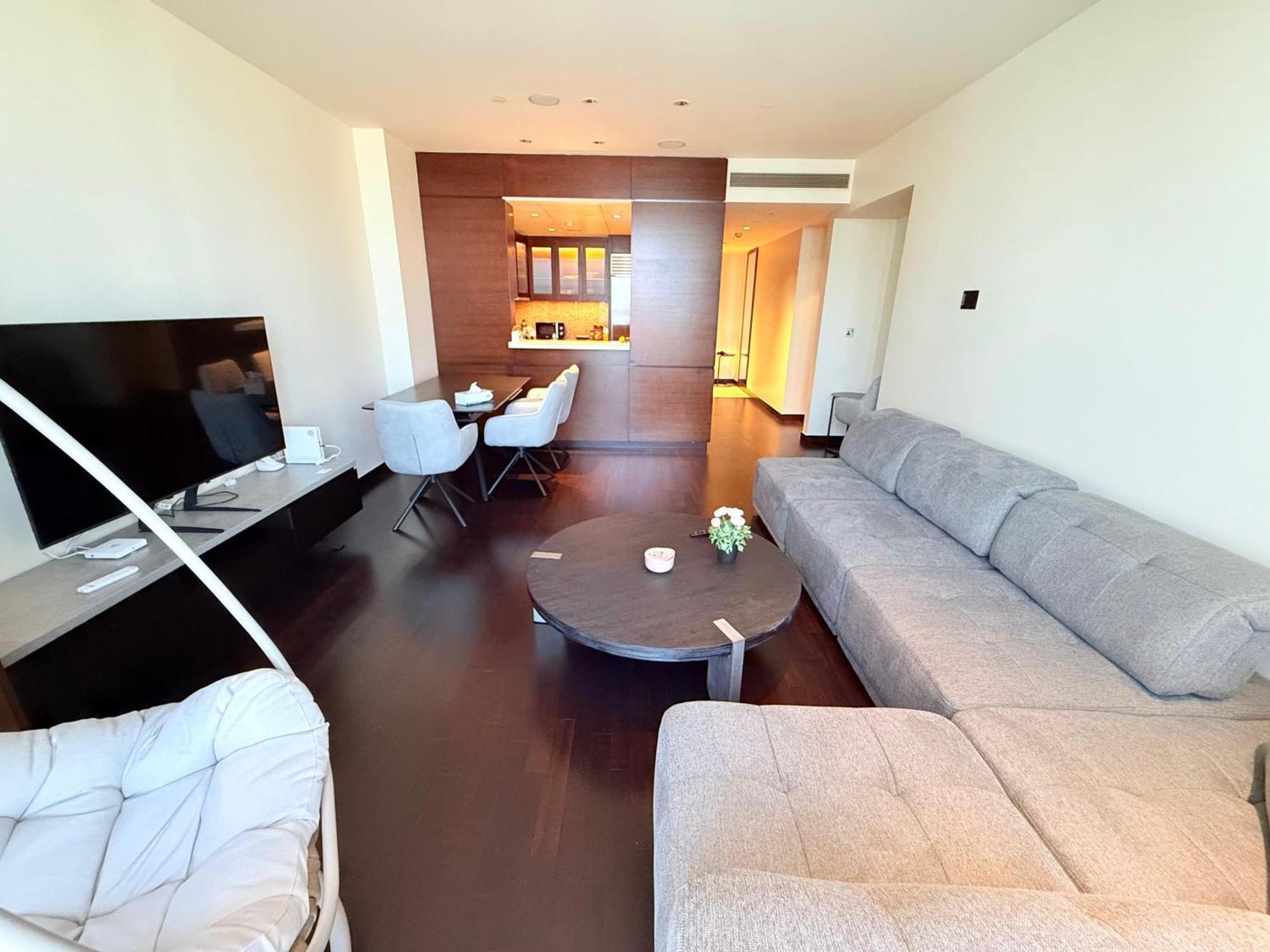 Fully Furnished 2 Bhk In Downtown * Dubai