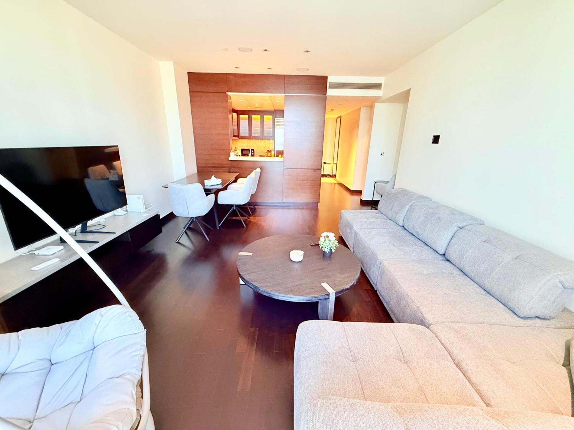 Apartment Fully Furnished 2 Bhk In Downtown *