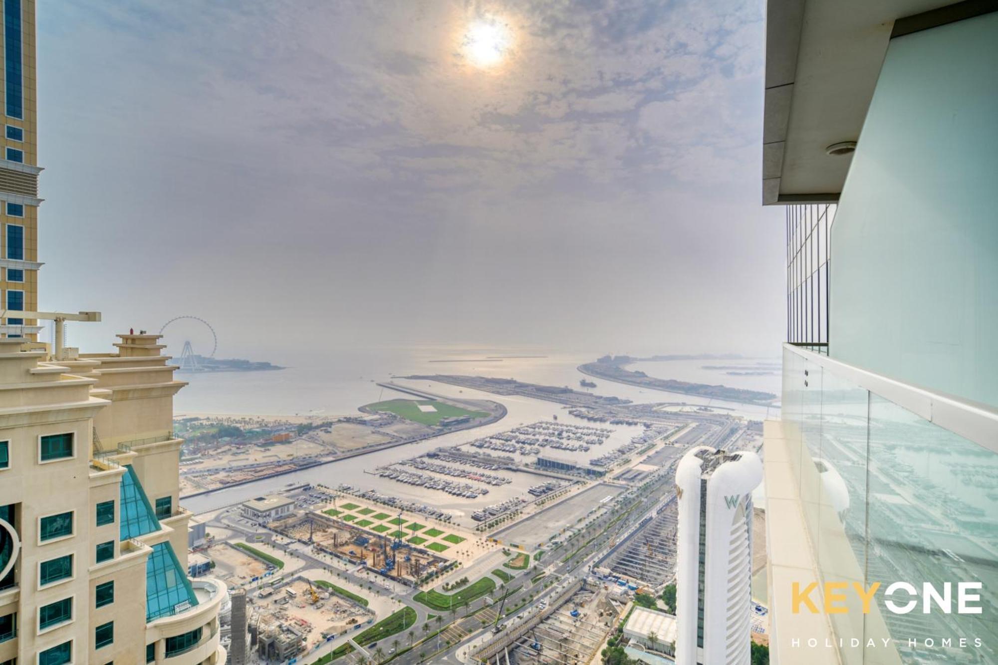 Captivating Sky & Sea Views In Two Bedroom Suite Apartment Dubai