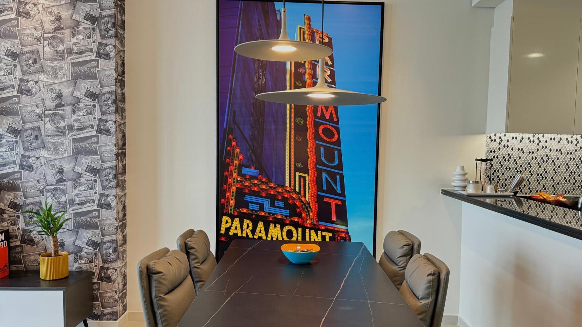 Apartment Paramount Tower And Residences With Infinity Sky Pool *