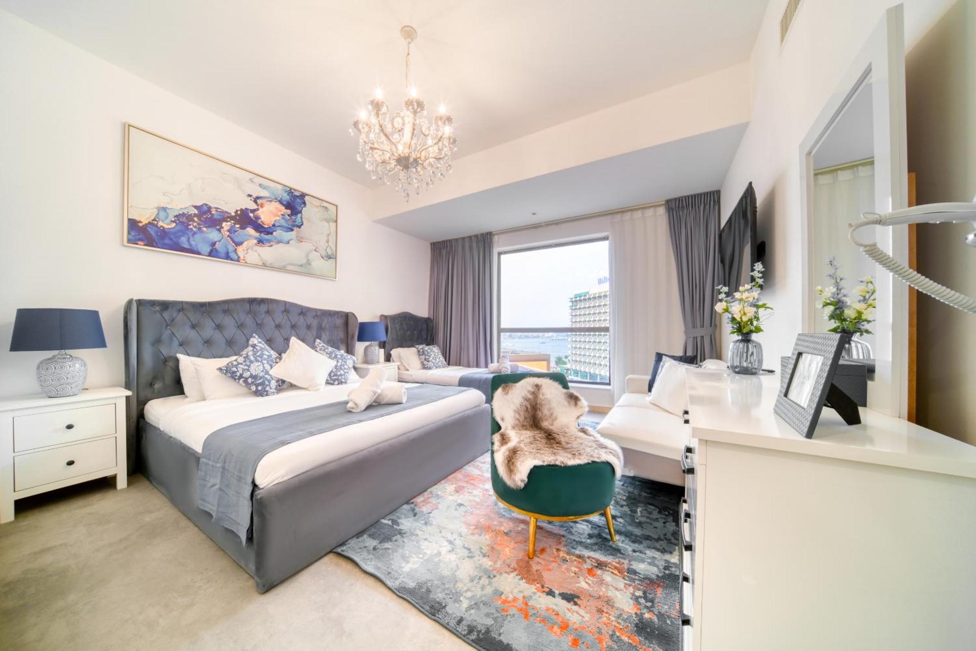 The Jbr Grand Luxury Sea View 4 Bedroom *