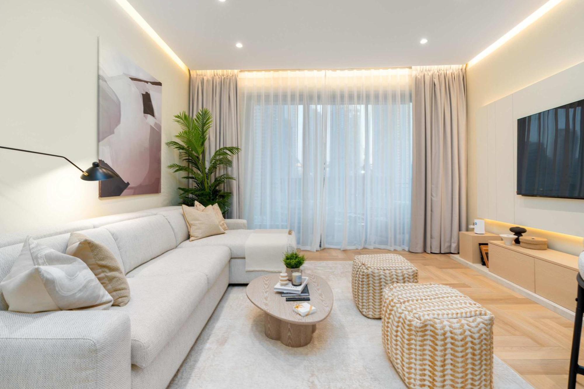 Stylish 1br In Downtown With Fountain Views *