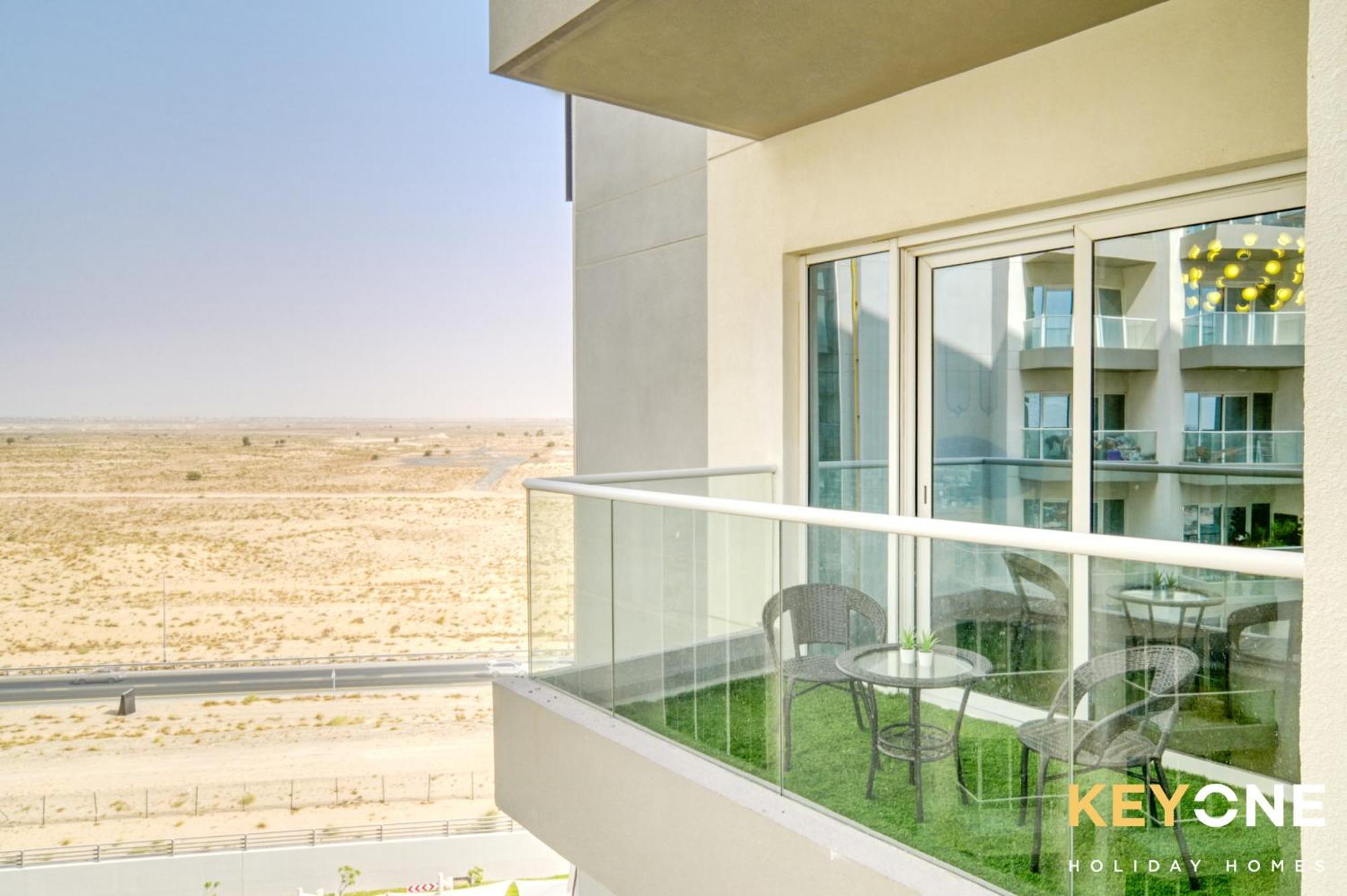Modish One Bedroom Apartment